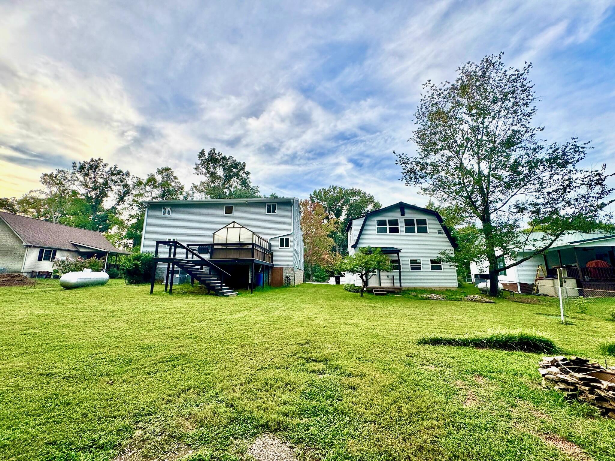 717 Blue Springs Boulevard Property Photo 41