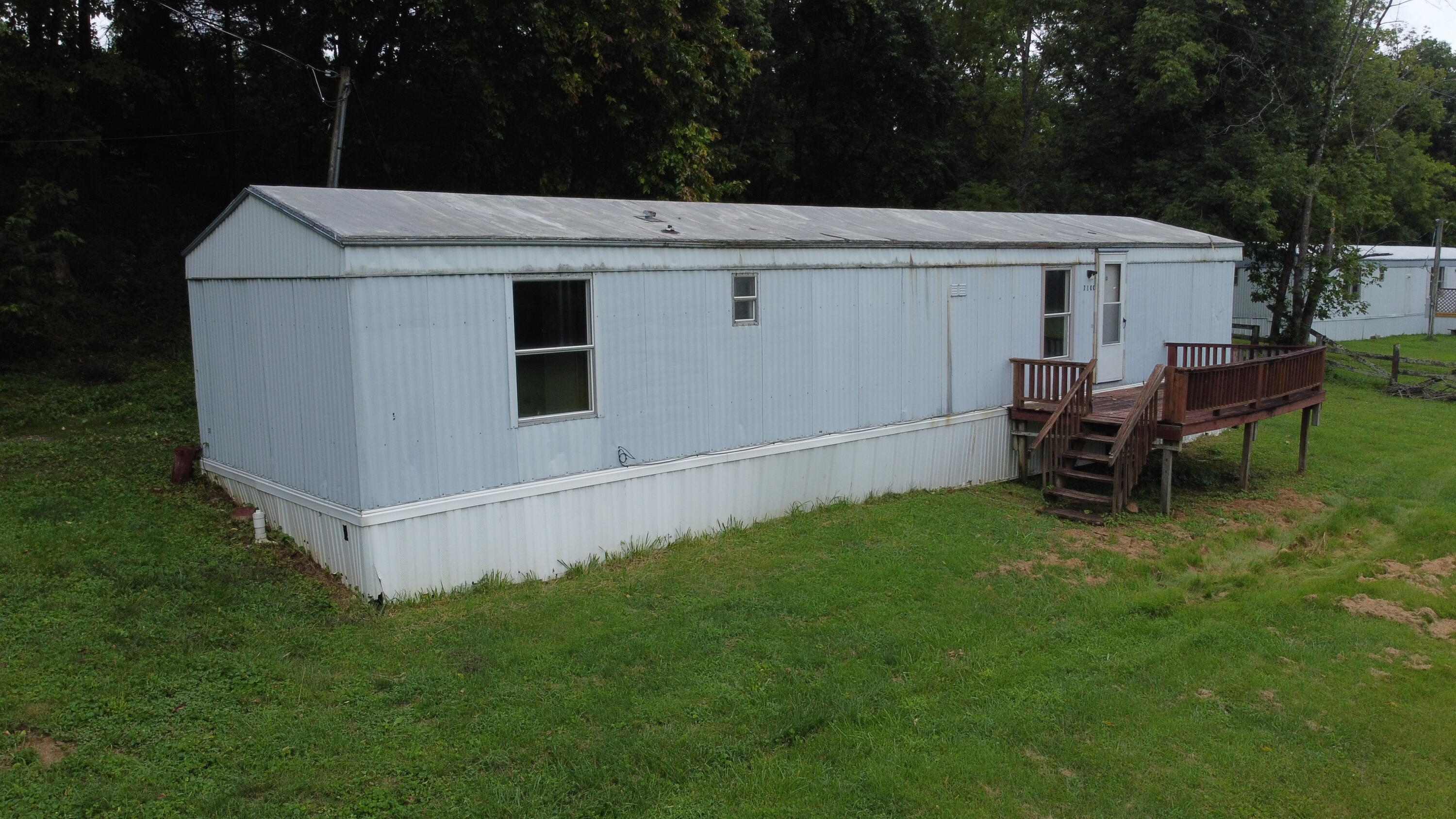 7100 Donaldson Road Property Photo 3