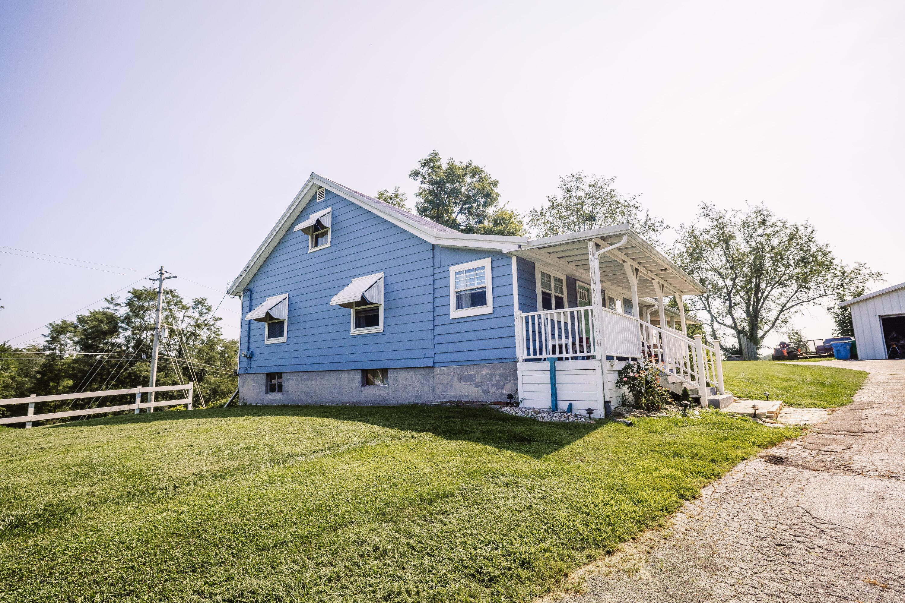 1057 Wildcat Road Property Photo 5
