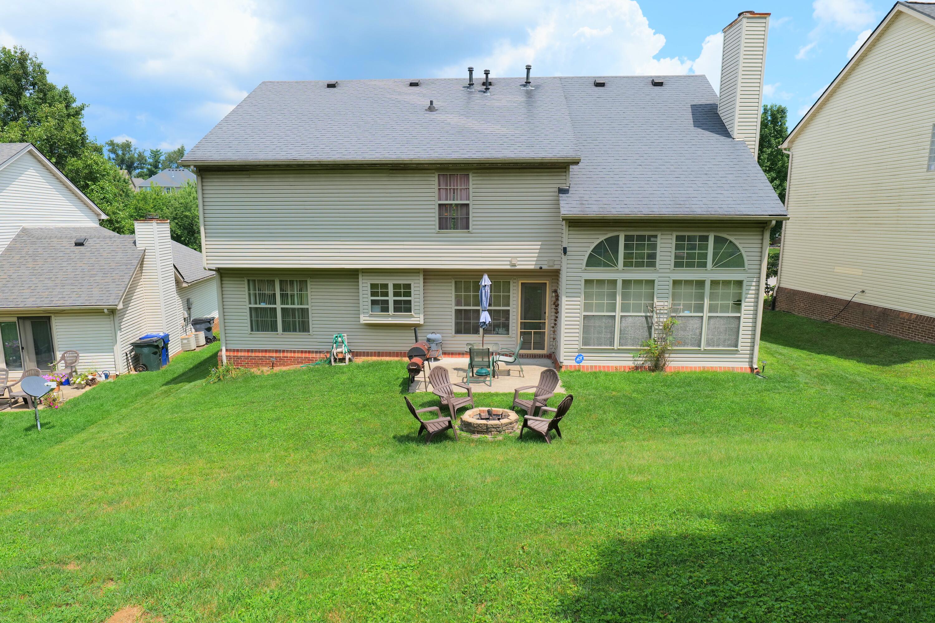 180 Bittersweet Way Property Photo 4