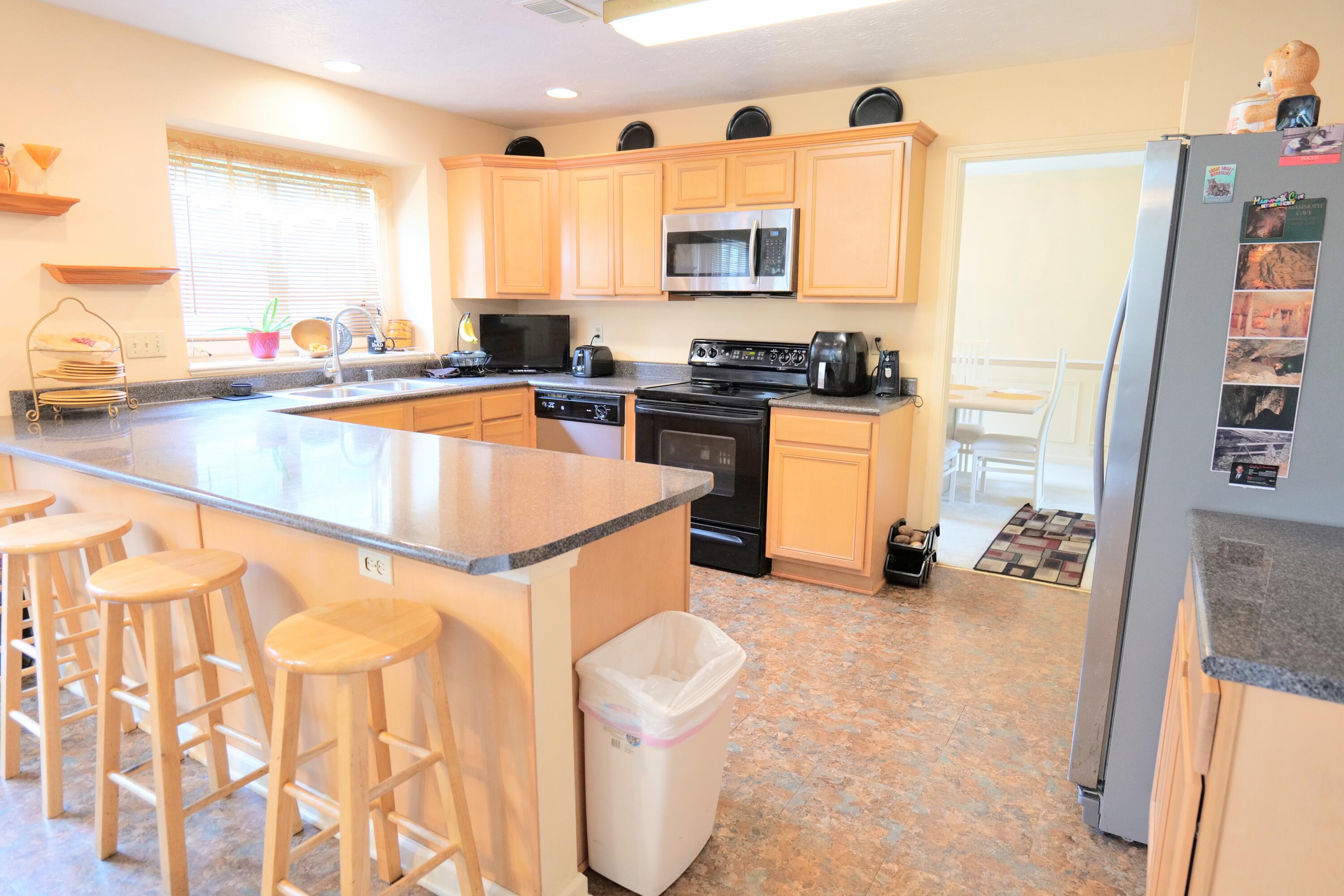 180 Bittersweet Way Property Photo 12