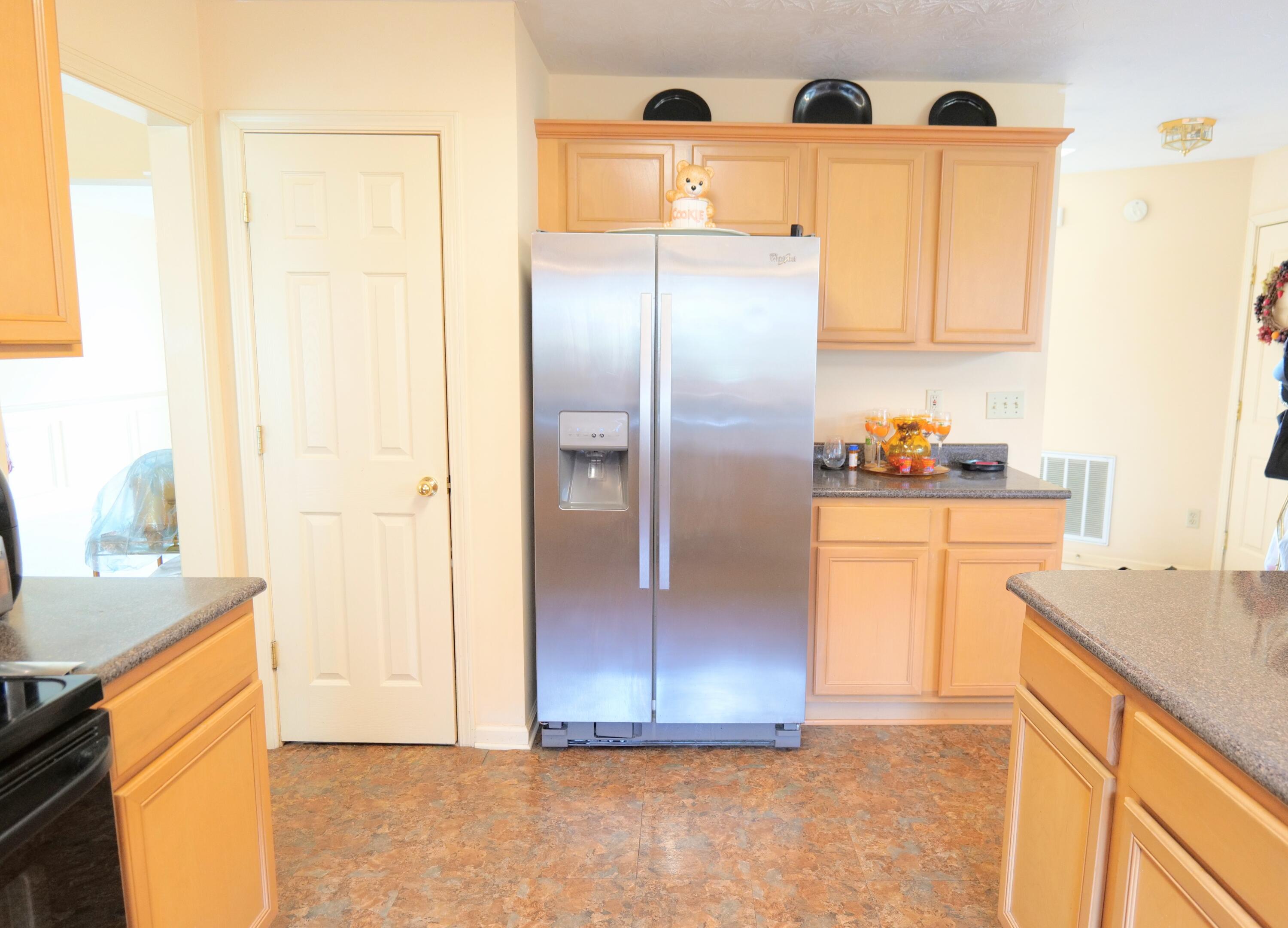 180 Bittersweet Way Property Photo 13