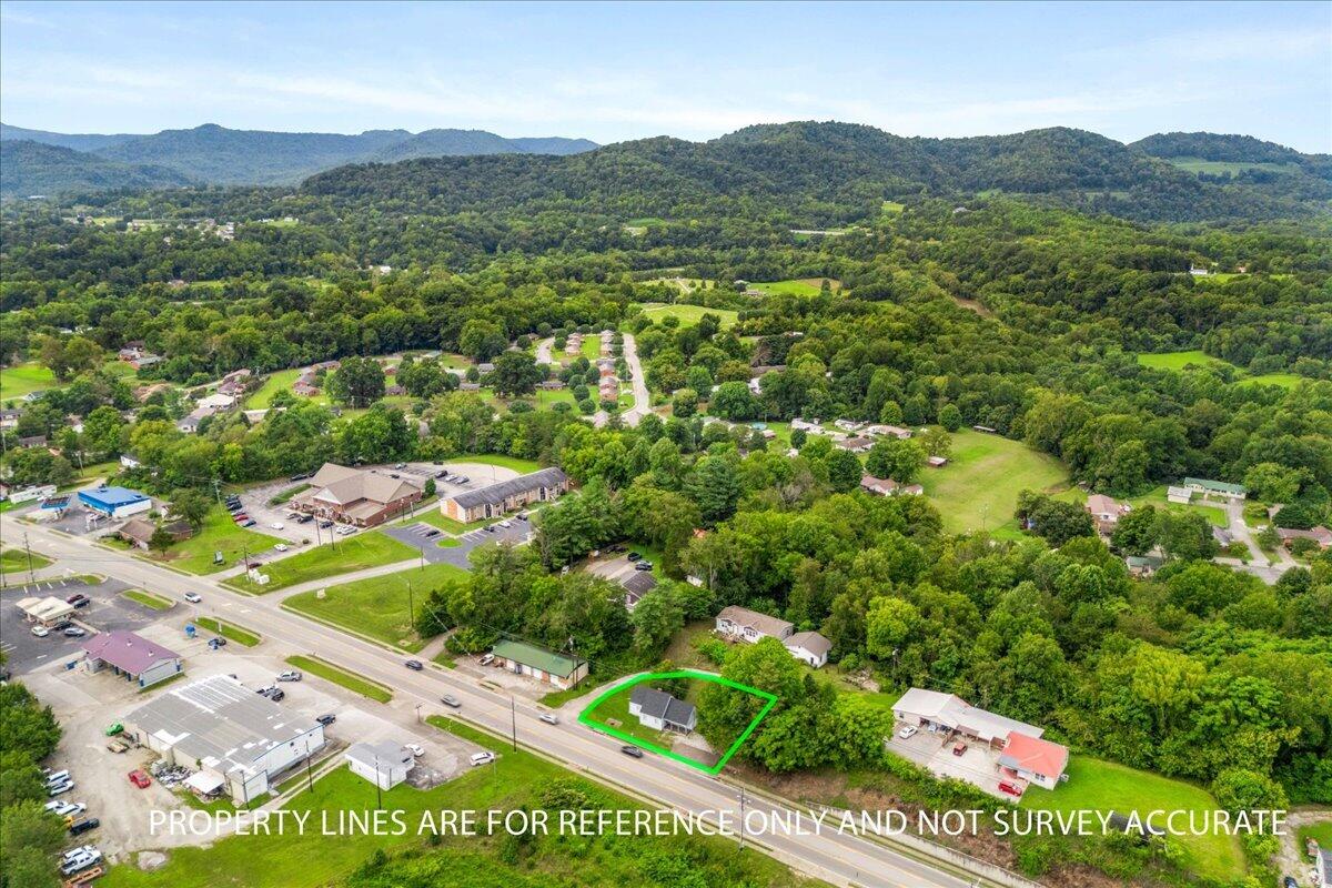 595 N Highway 25 Property Photo 7