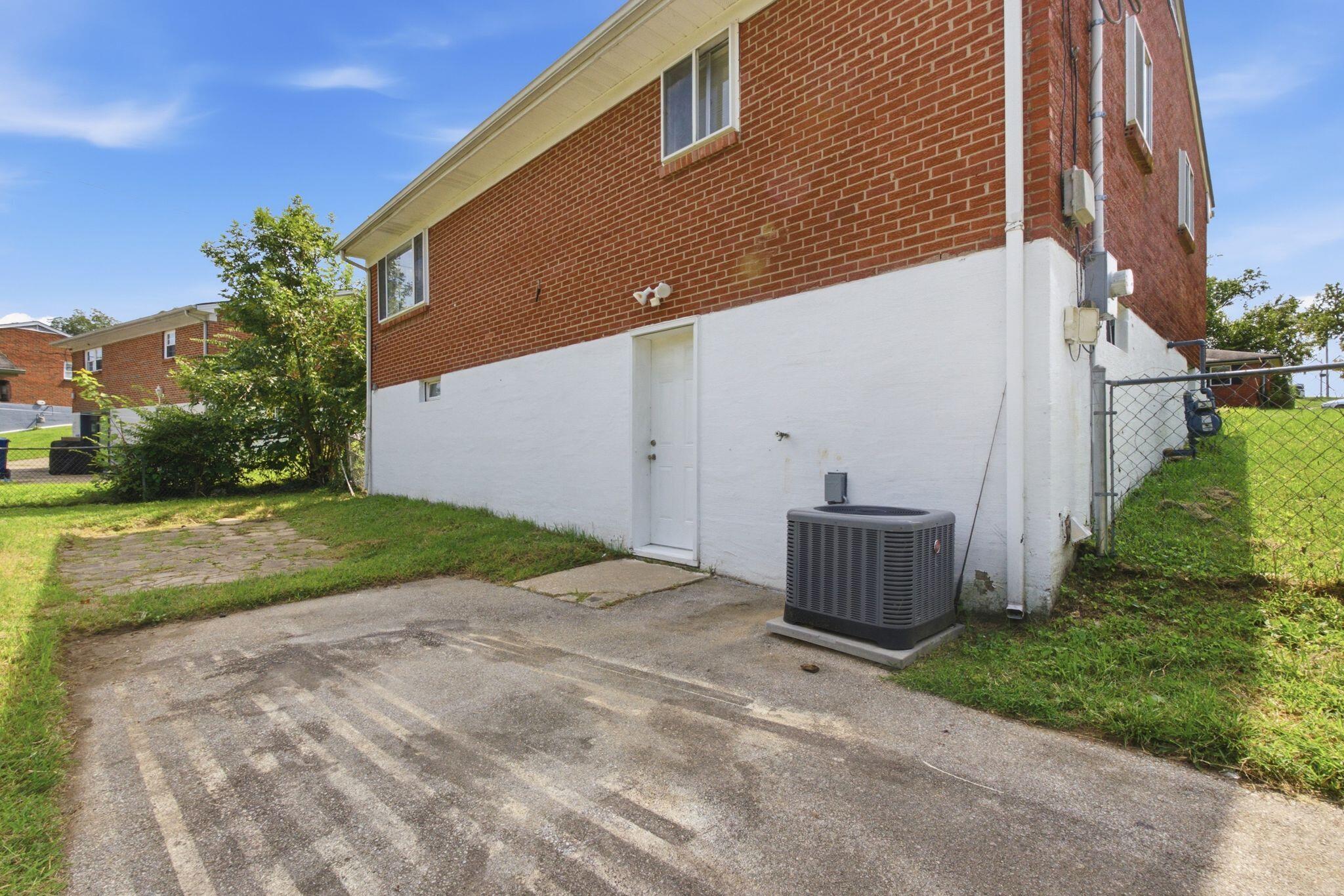 3601 Olympia Circle Property Photo 28