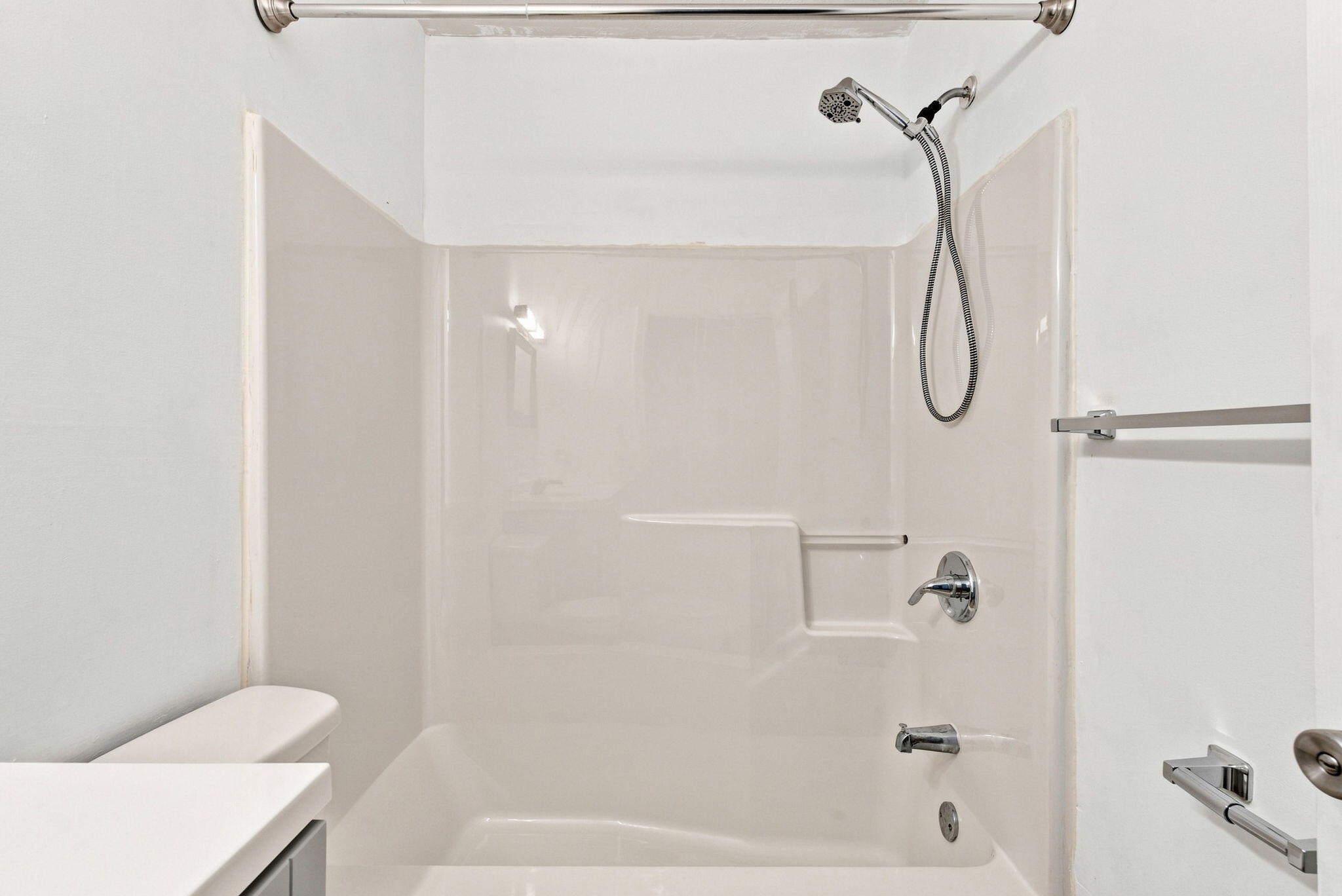 1081 S Broadway 301 Property Photo 19