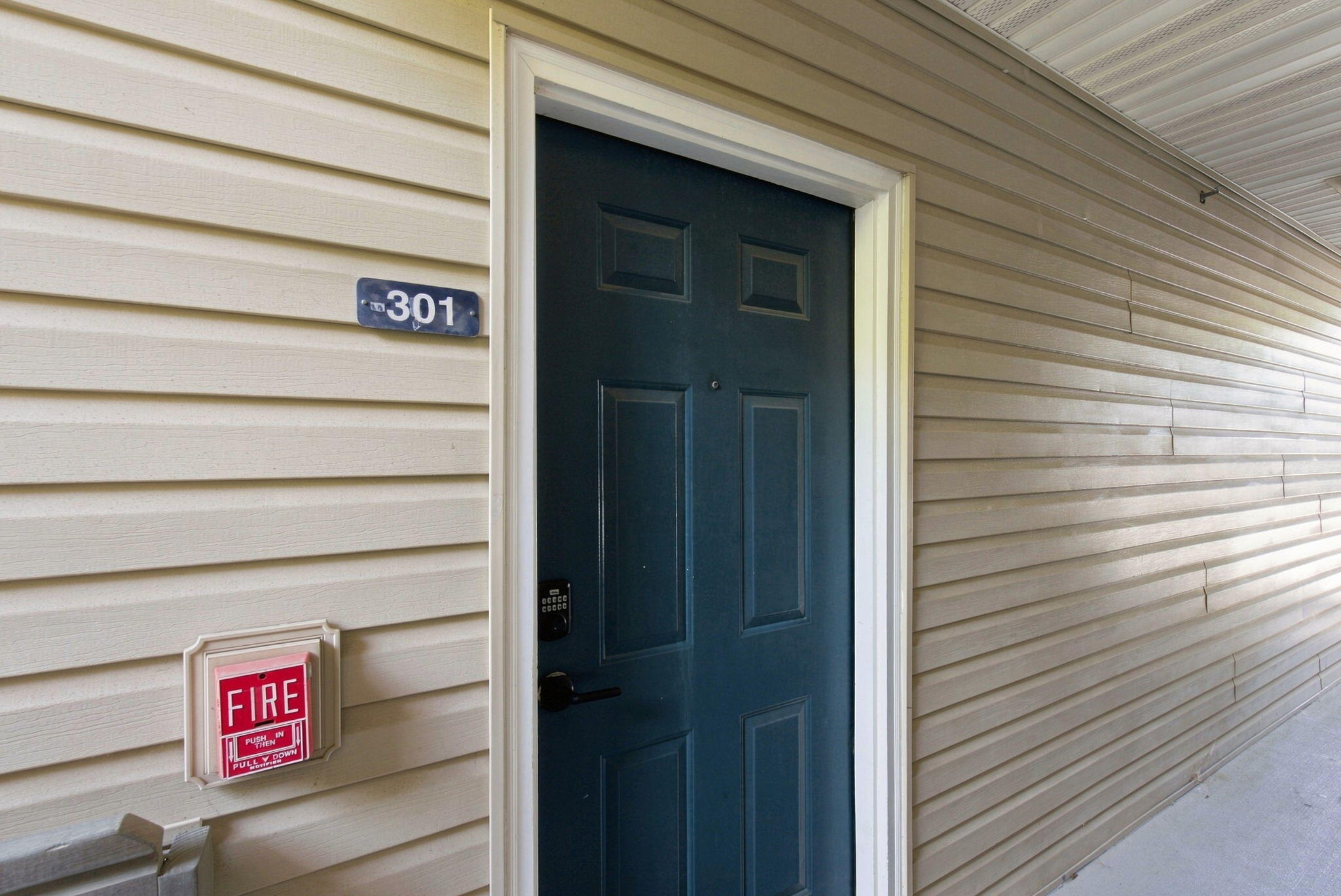 1081 S Broadway 301 Property Photo 29