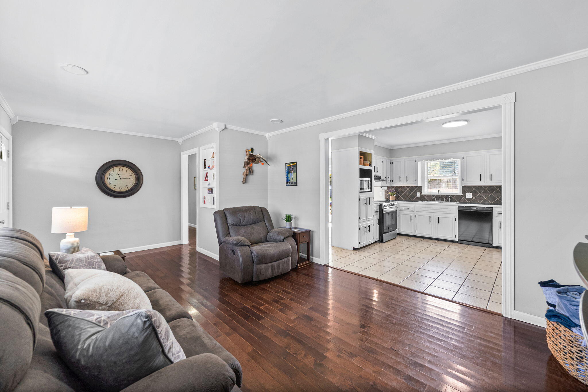 204 Millbrooke Drive Property Photo 11
