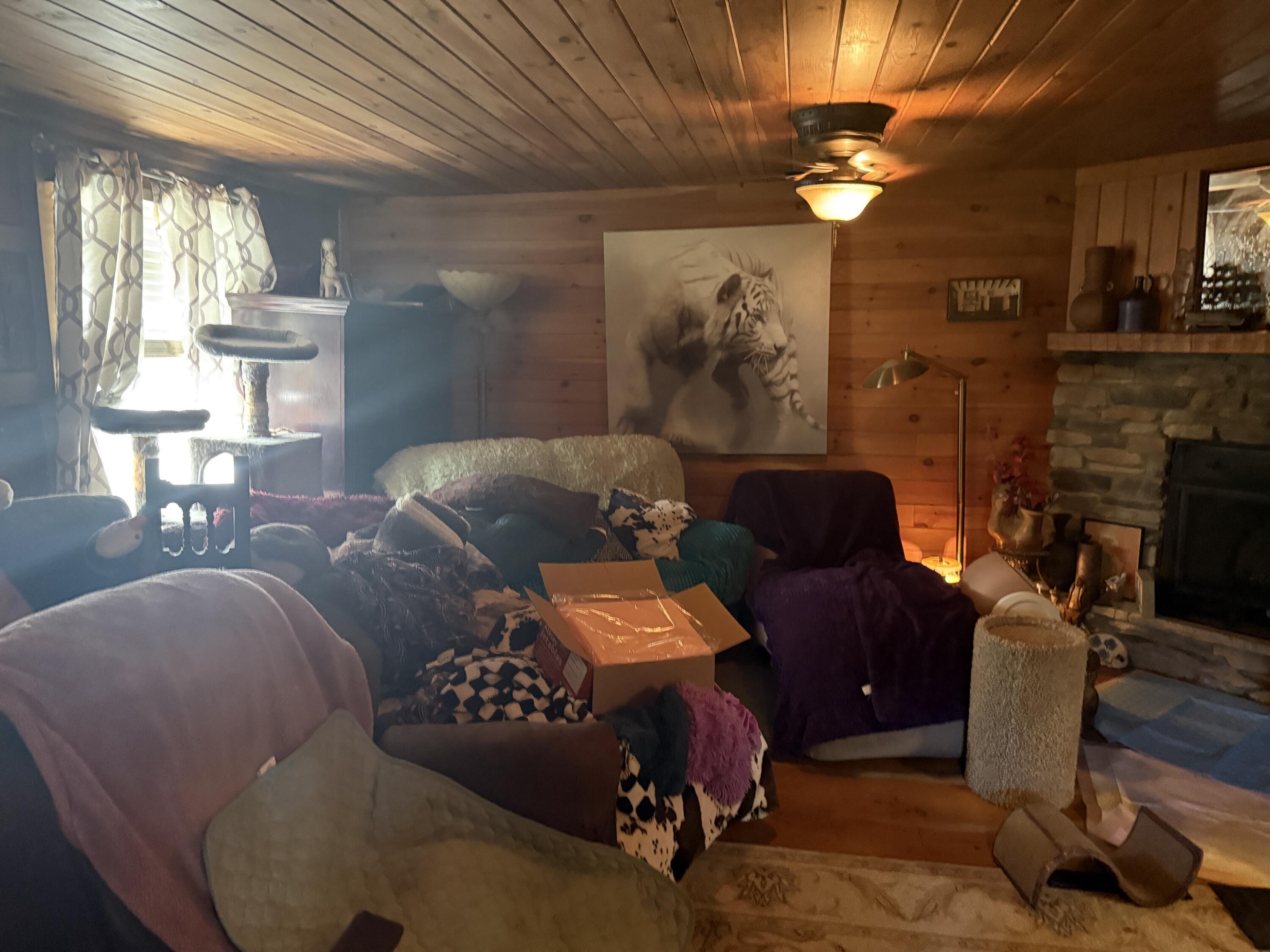 2939 Kemper Lane Property Photo 13