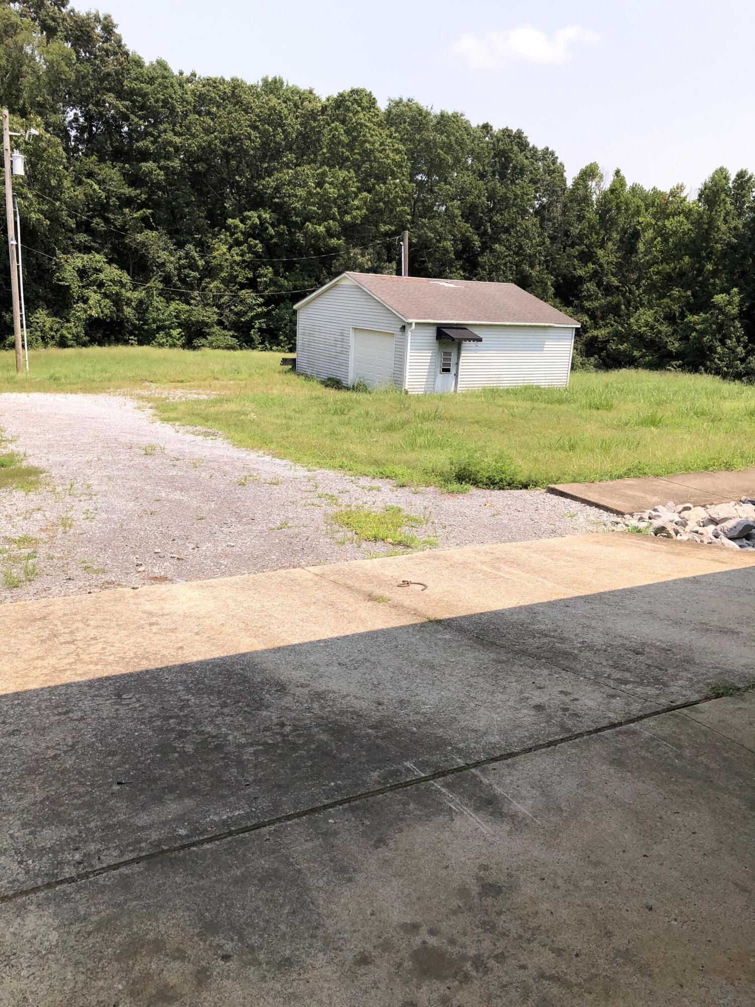 7062 Will Jackson Road Property Photo 3