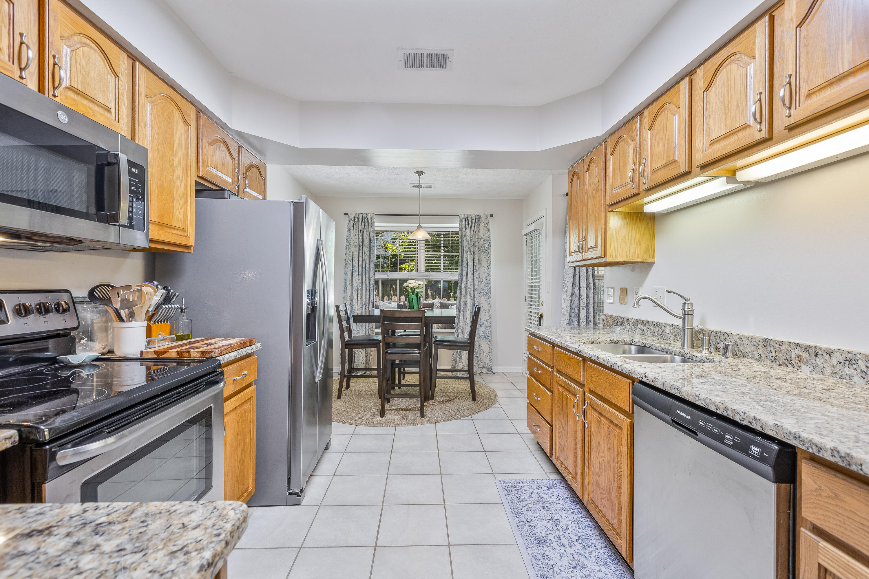 1229 Melody Lane Property Photo 10