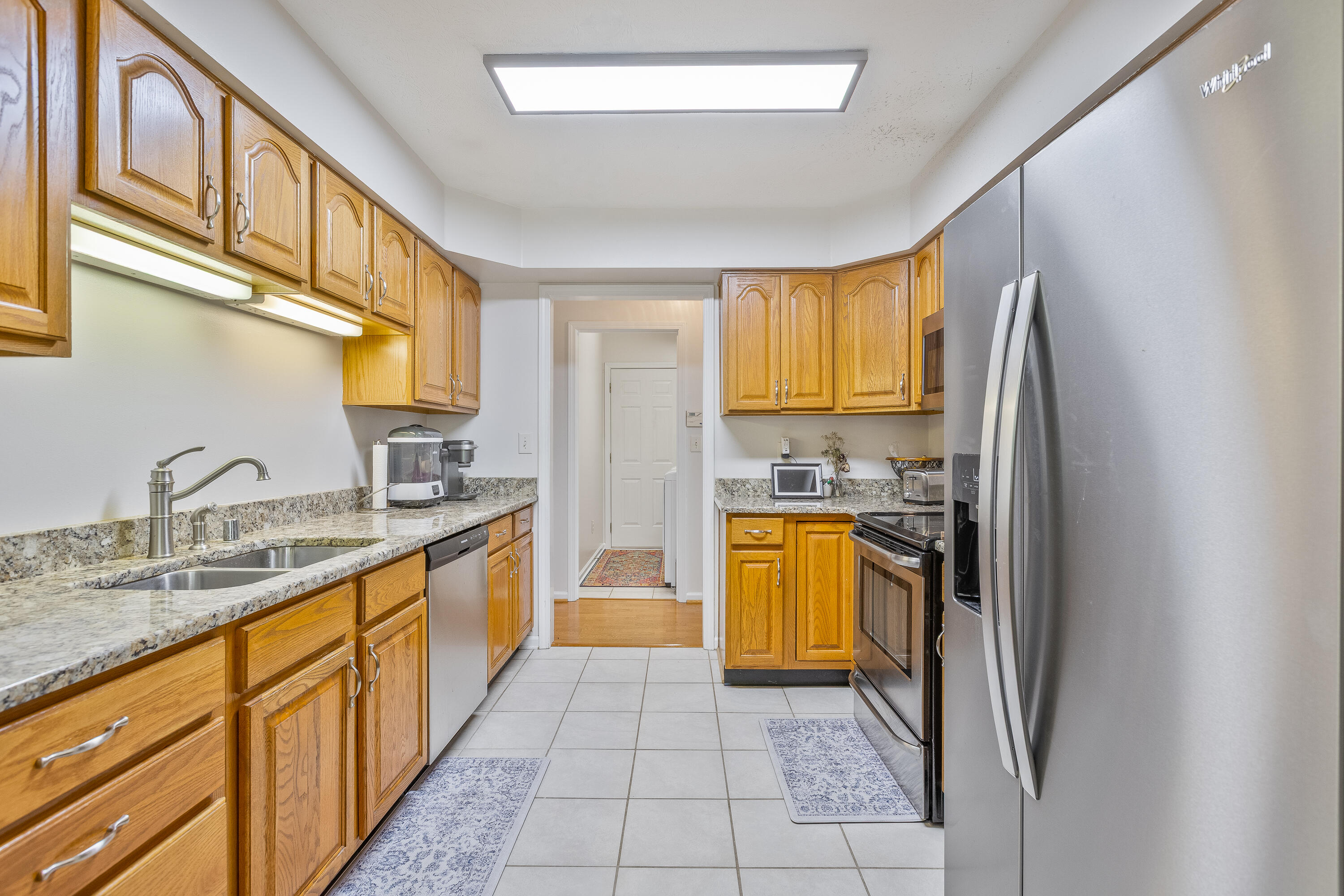 1229 Melody Lane Property Photo 12