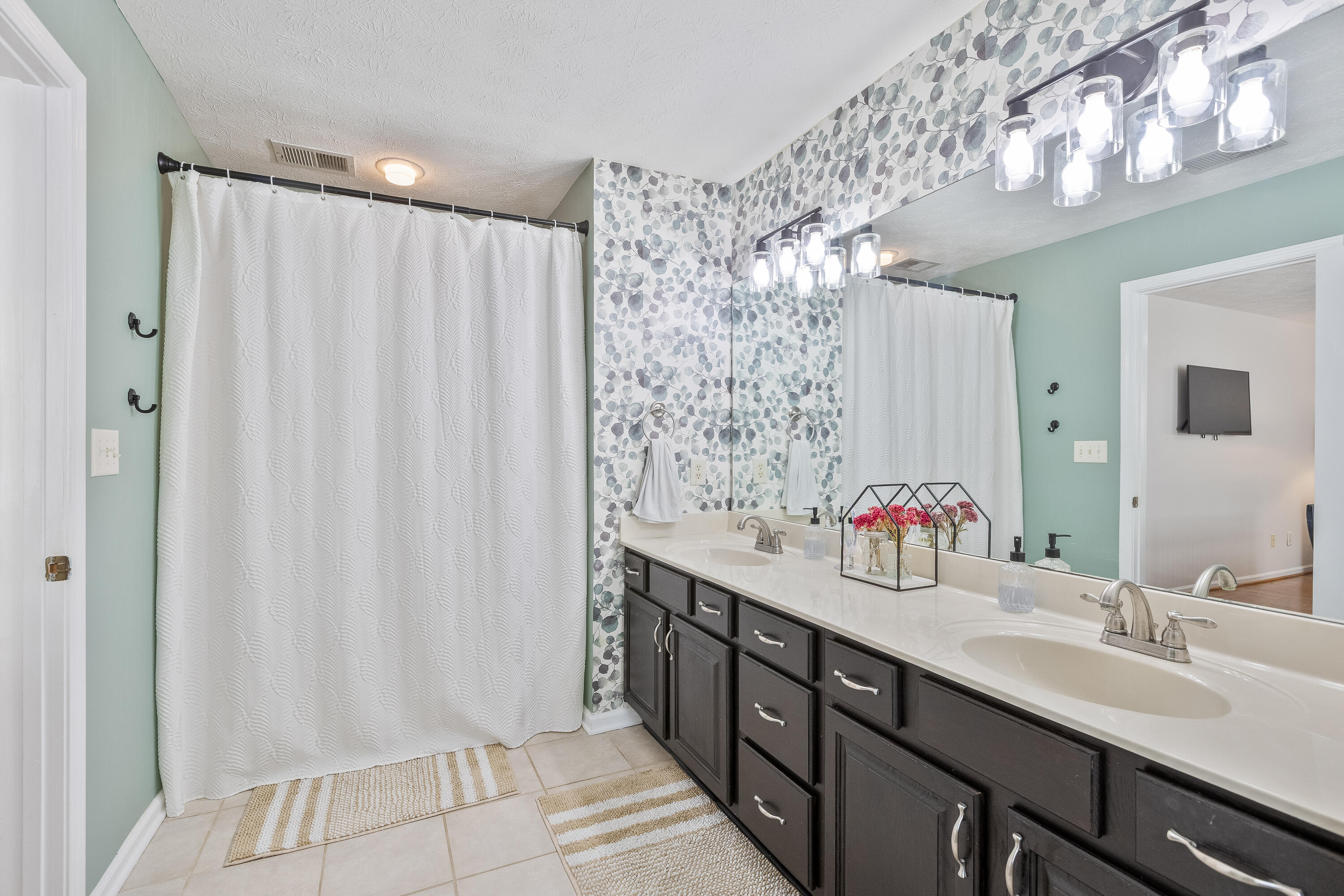 1229 Melody Lane Property Photo 23