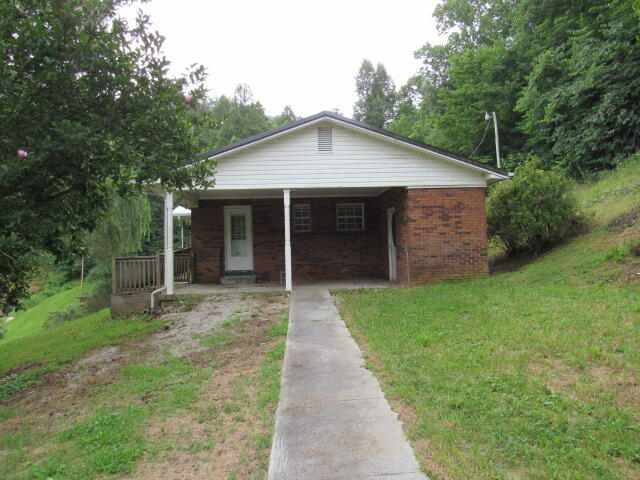 2704 Ky 2004 Property Photo 11