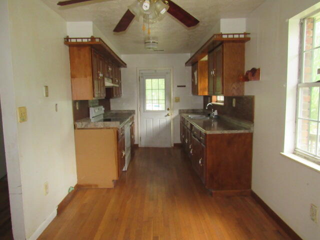 2704 Ky 2004 Property Photo 14