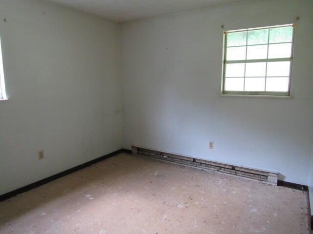 2704 Ky 2004 Property Photo 24