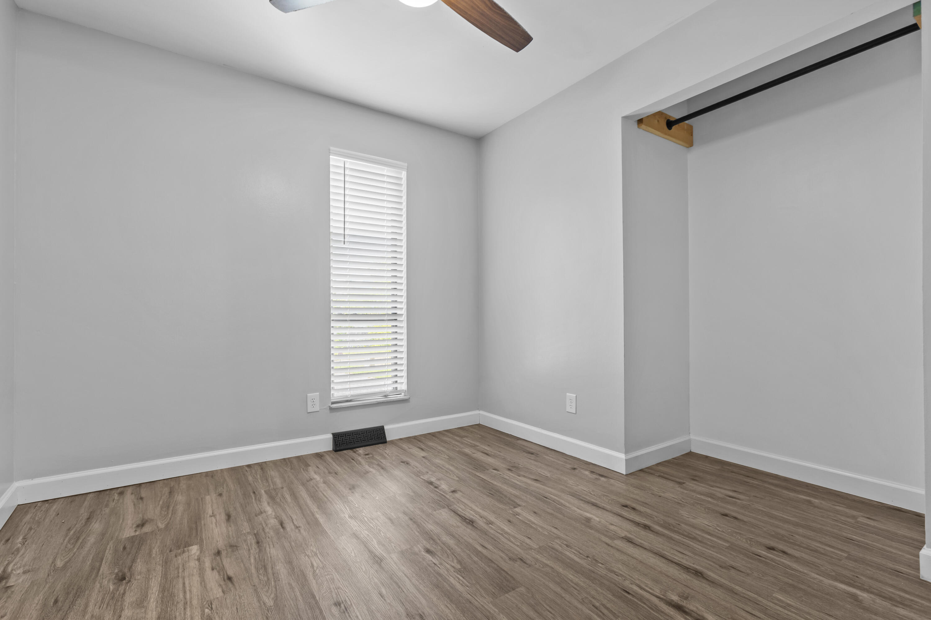 501 Southwind Terrace Property Photo 7