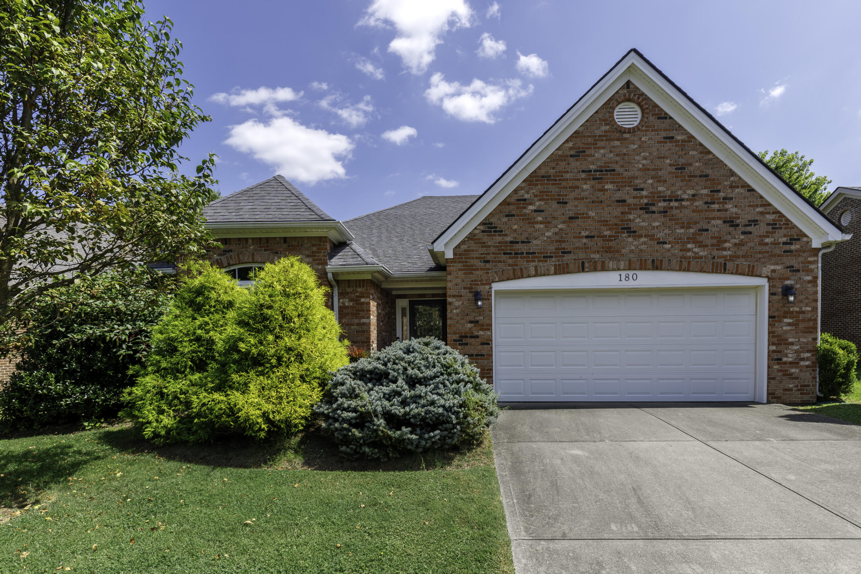 180 Paddock Drive Property Photo 1