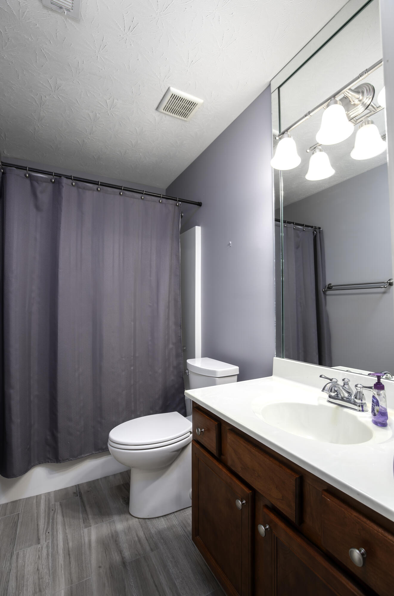 180 Paddock Drive Property Photo 23
