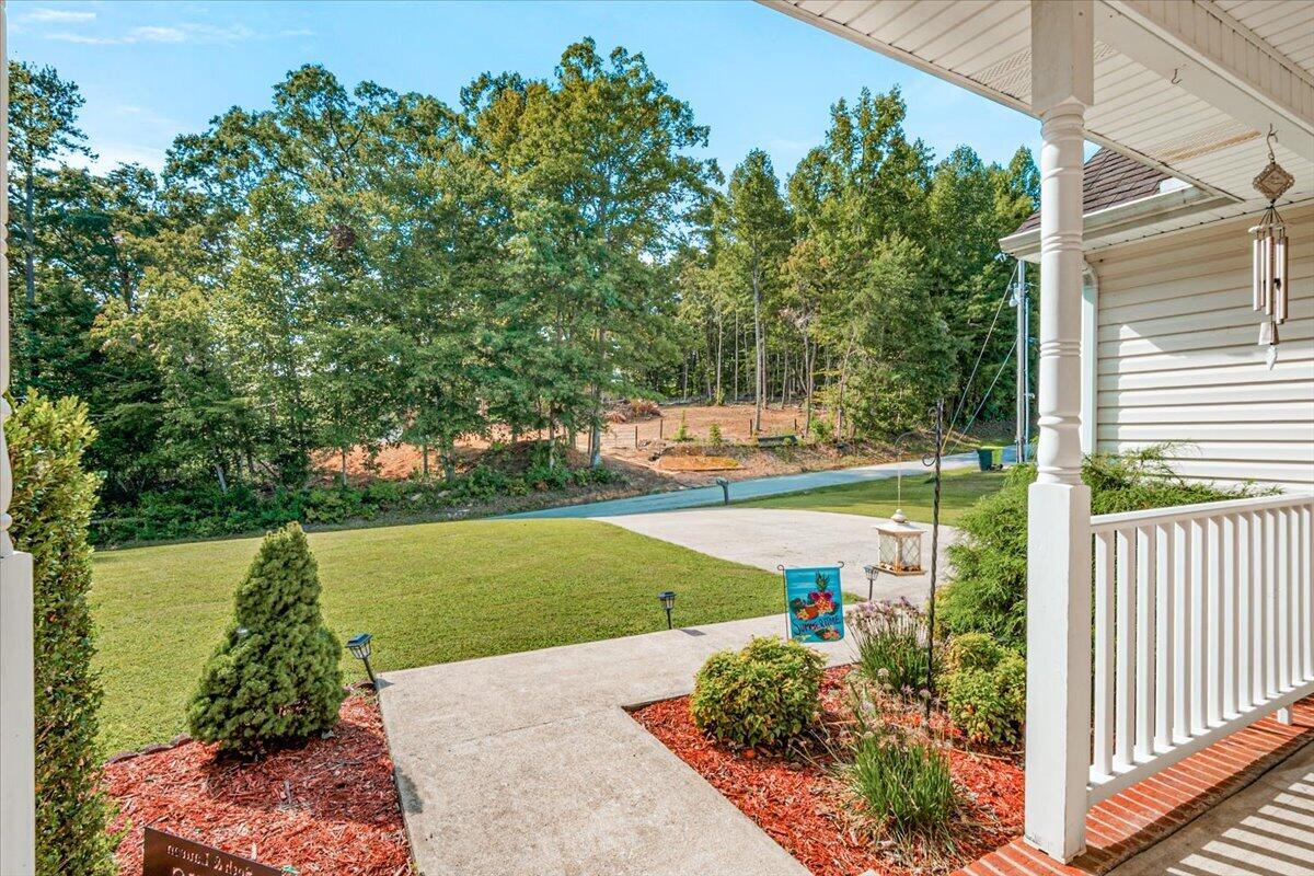 1580 Engle Ridge Road Property Photo 6