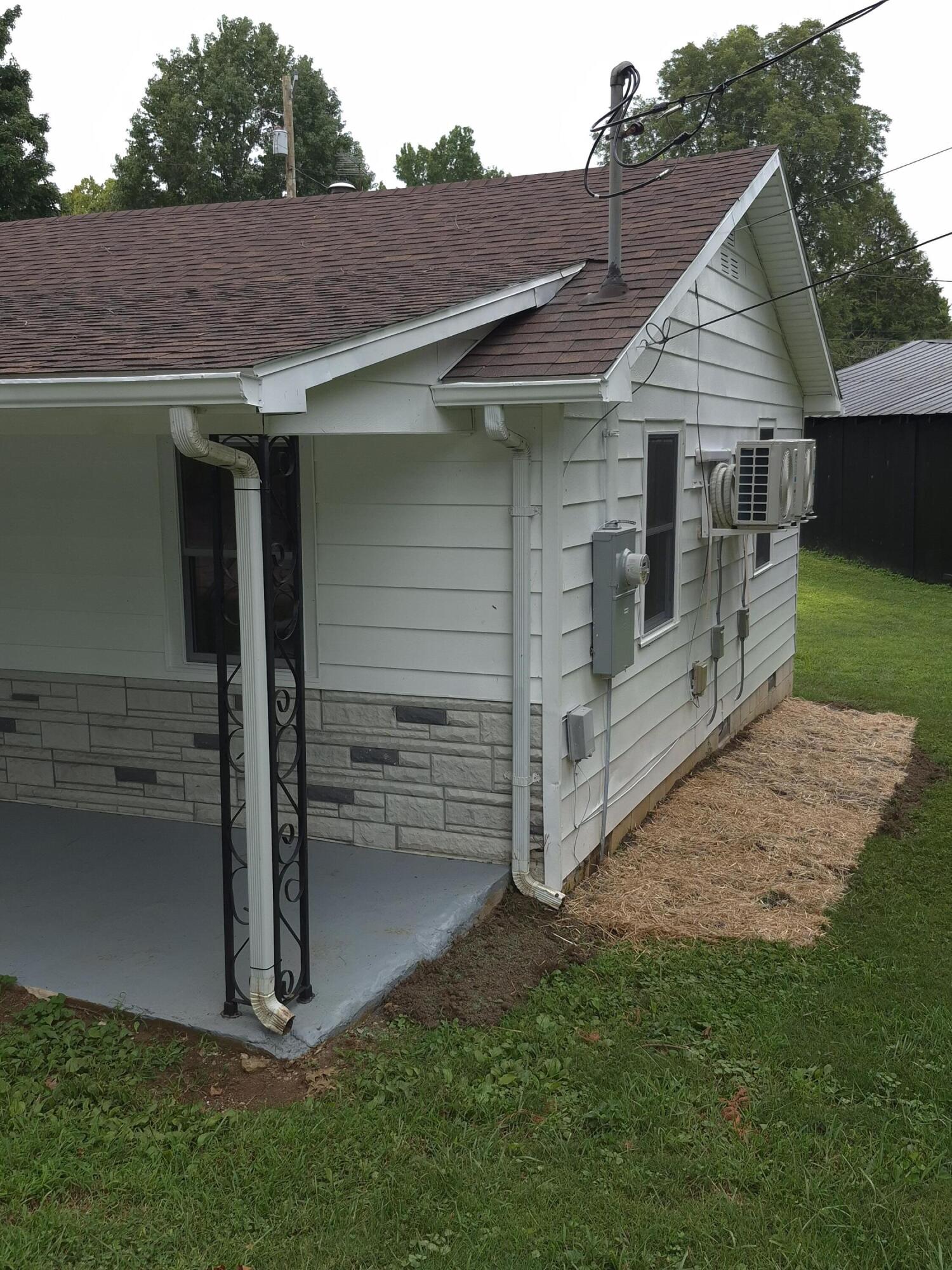 236 233 Sledd St Street Property Photo 4