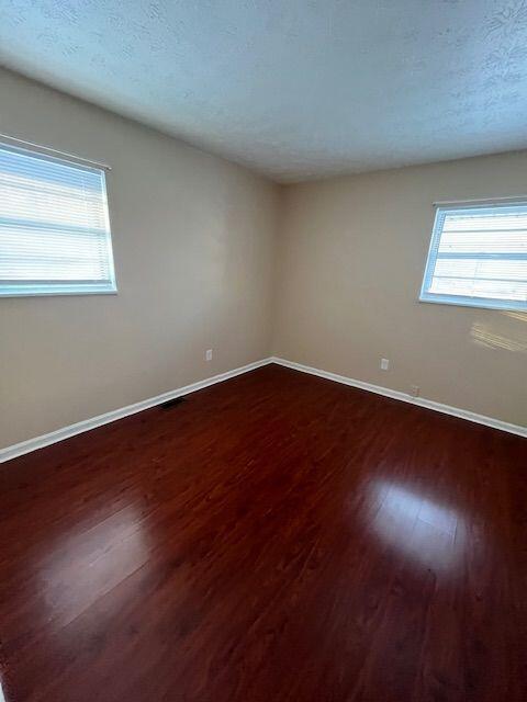 1840 Chatsworth Drive Property Photo 10
