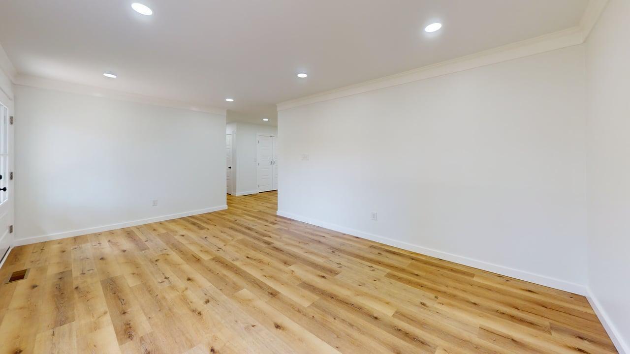 529 Sharon Drive Property Photo 4