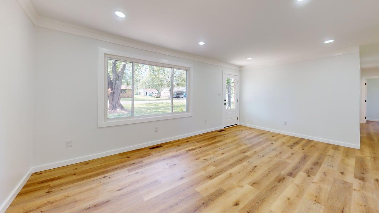 529 Sharon Drive Property Photo 5