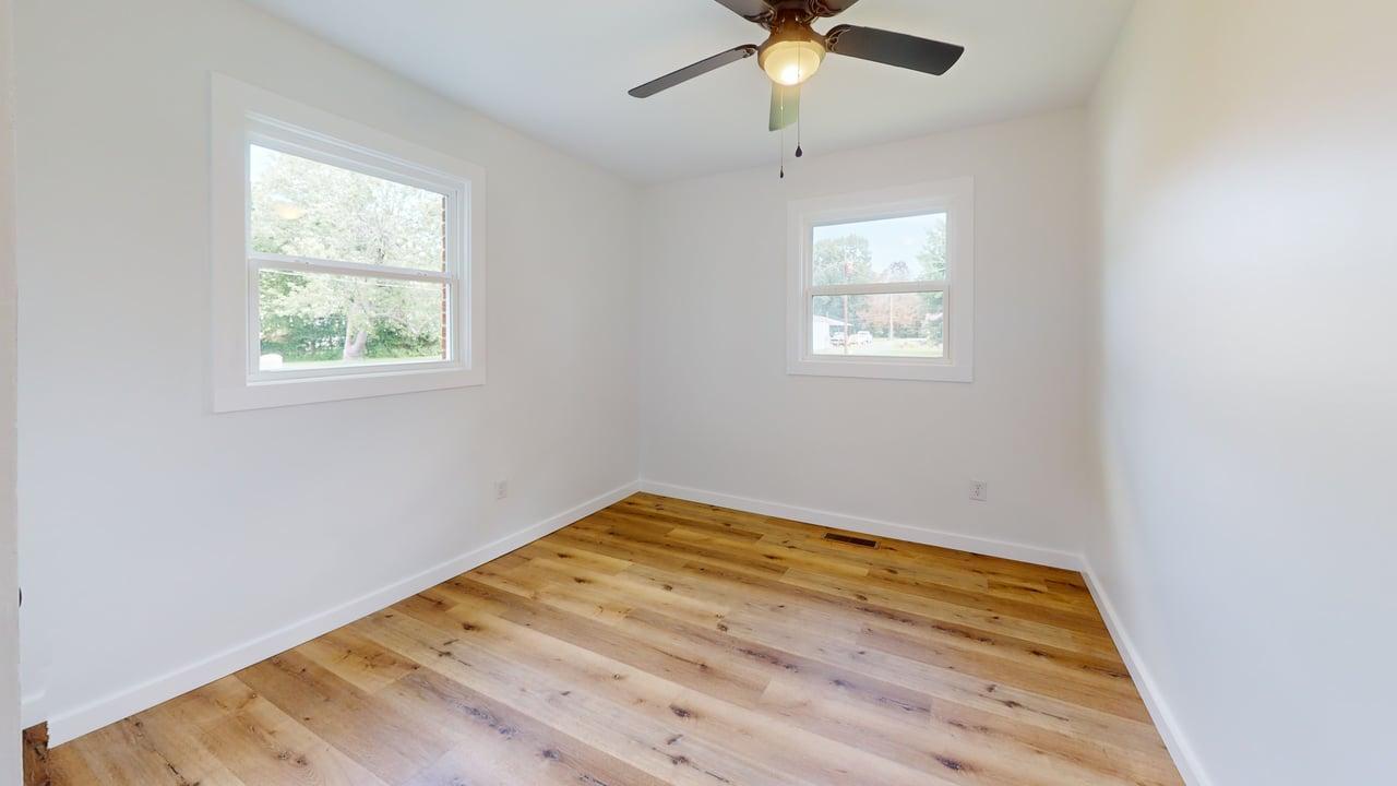 529 Sharon Drive Property Photo 8