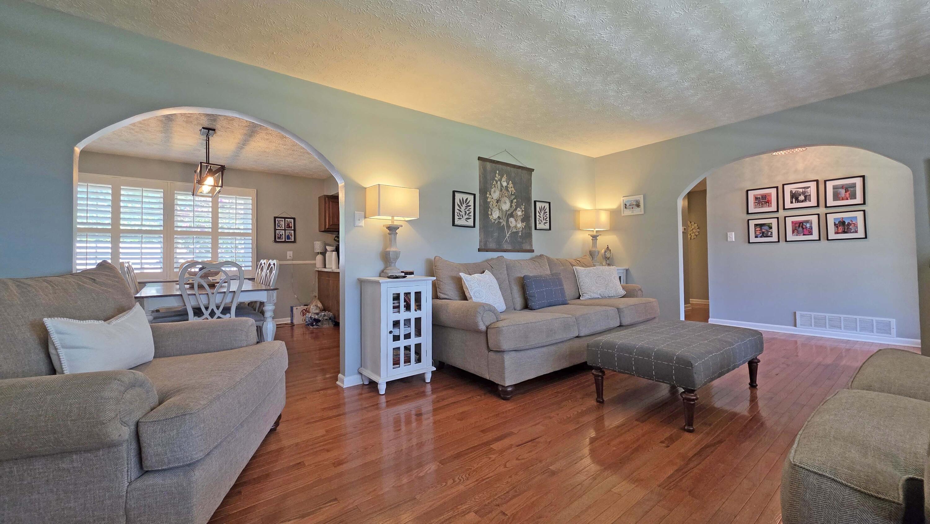 166 Brookview Drive Property Photo 6