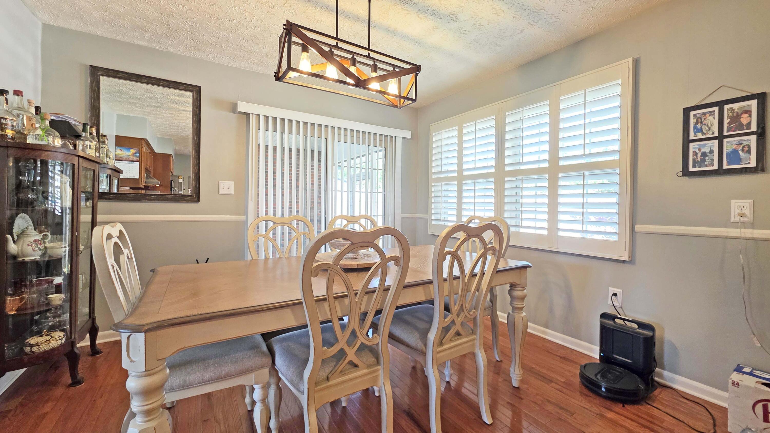166 Brookview Drive Property Photo 11