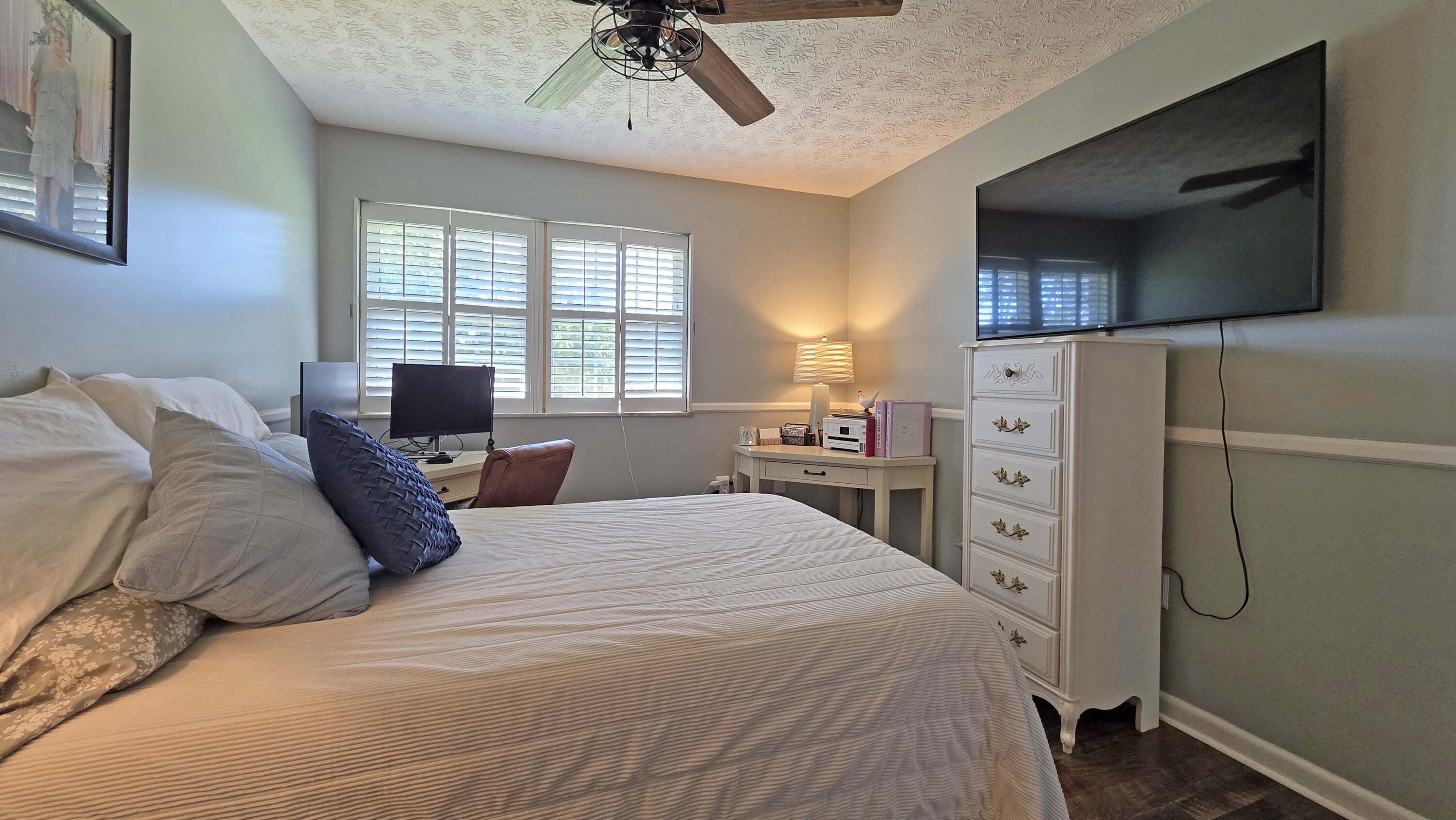 166 Brookview Drive Property Photo 19