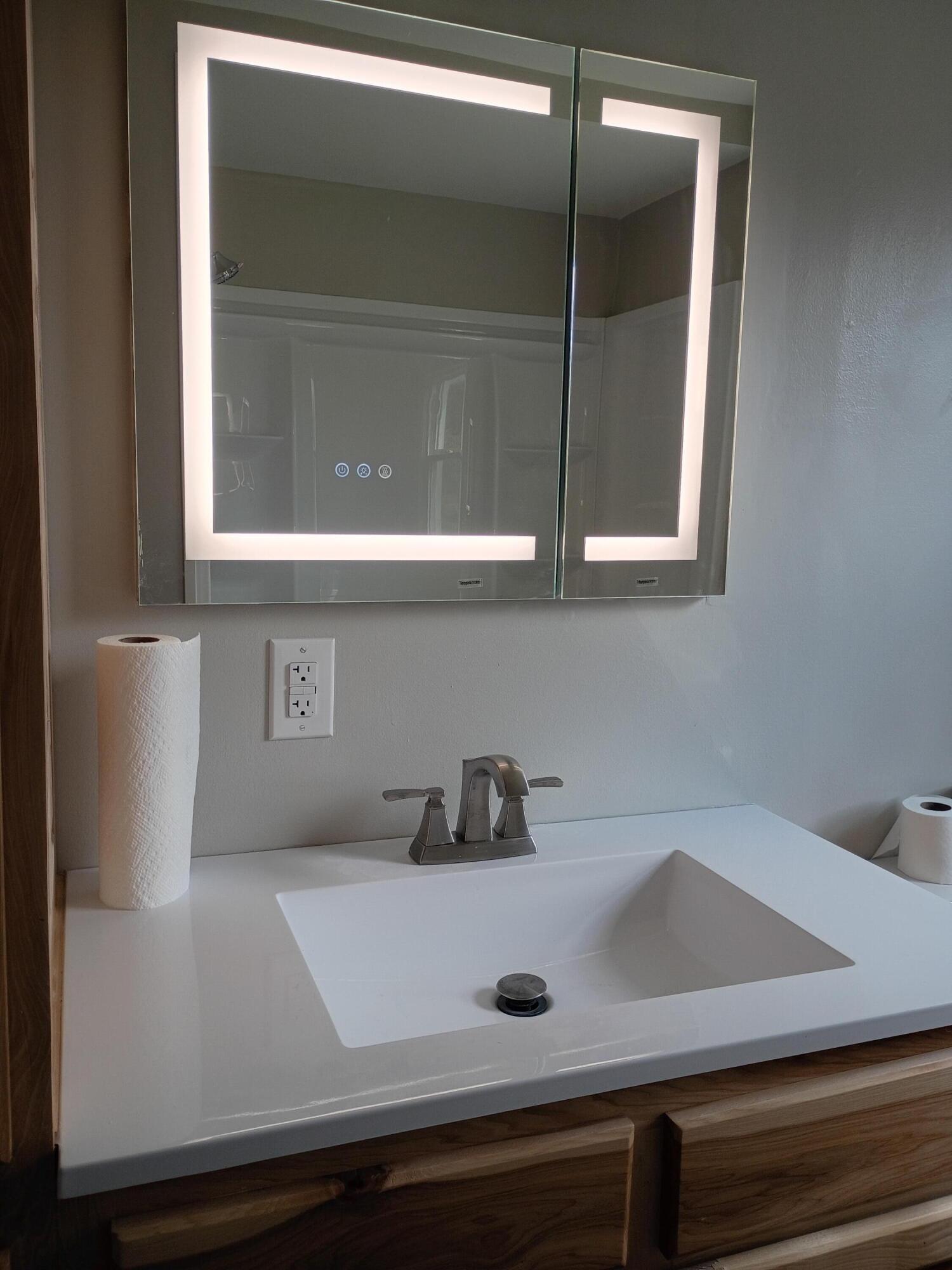 1213 Silliman Avenue Property Photo 25