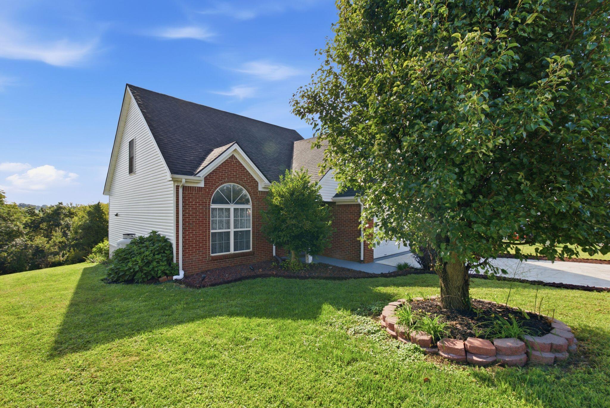 110 Primrose Circle Property Photo 3