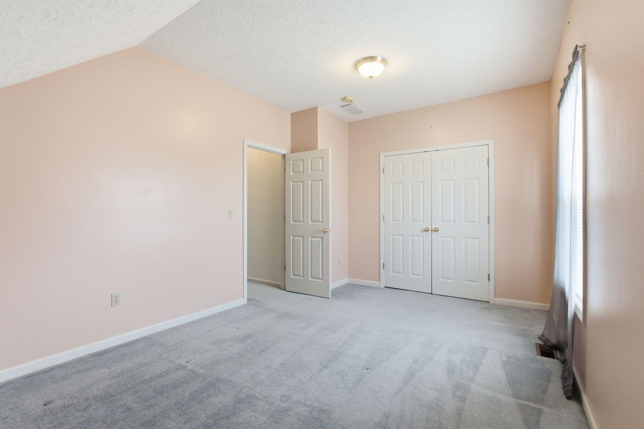 110 Primrose Circle Property Photo 24