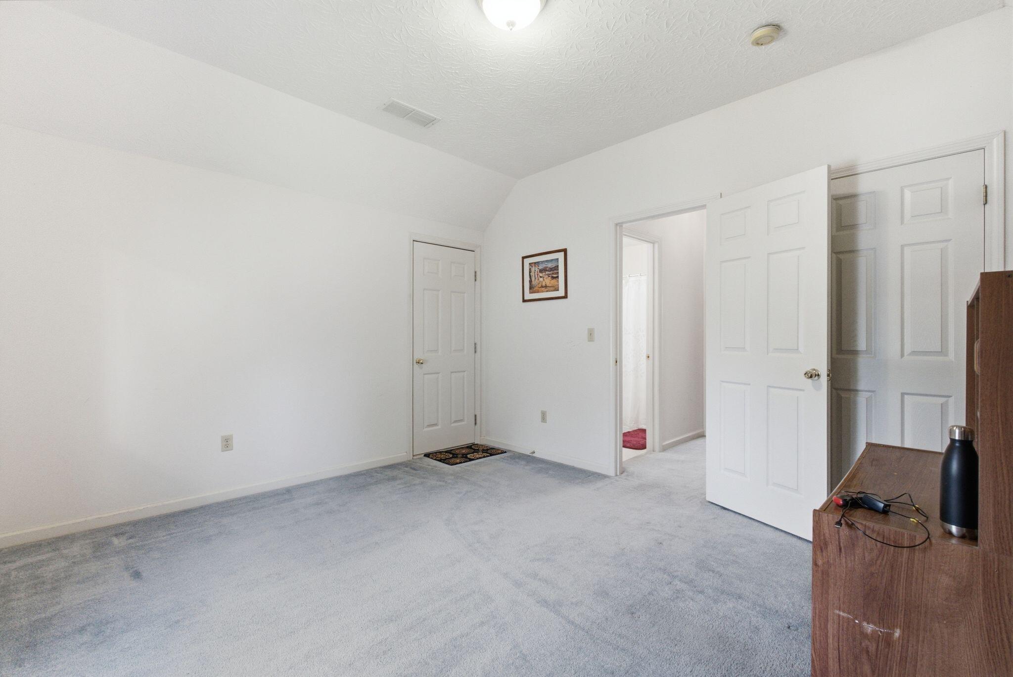 110 Primrose Circle Property Photo 26