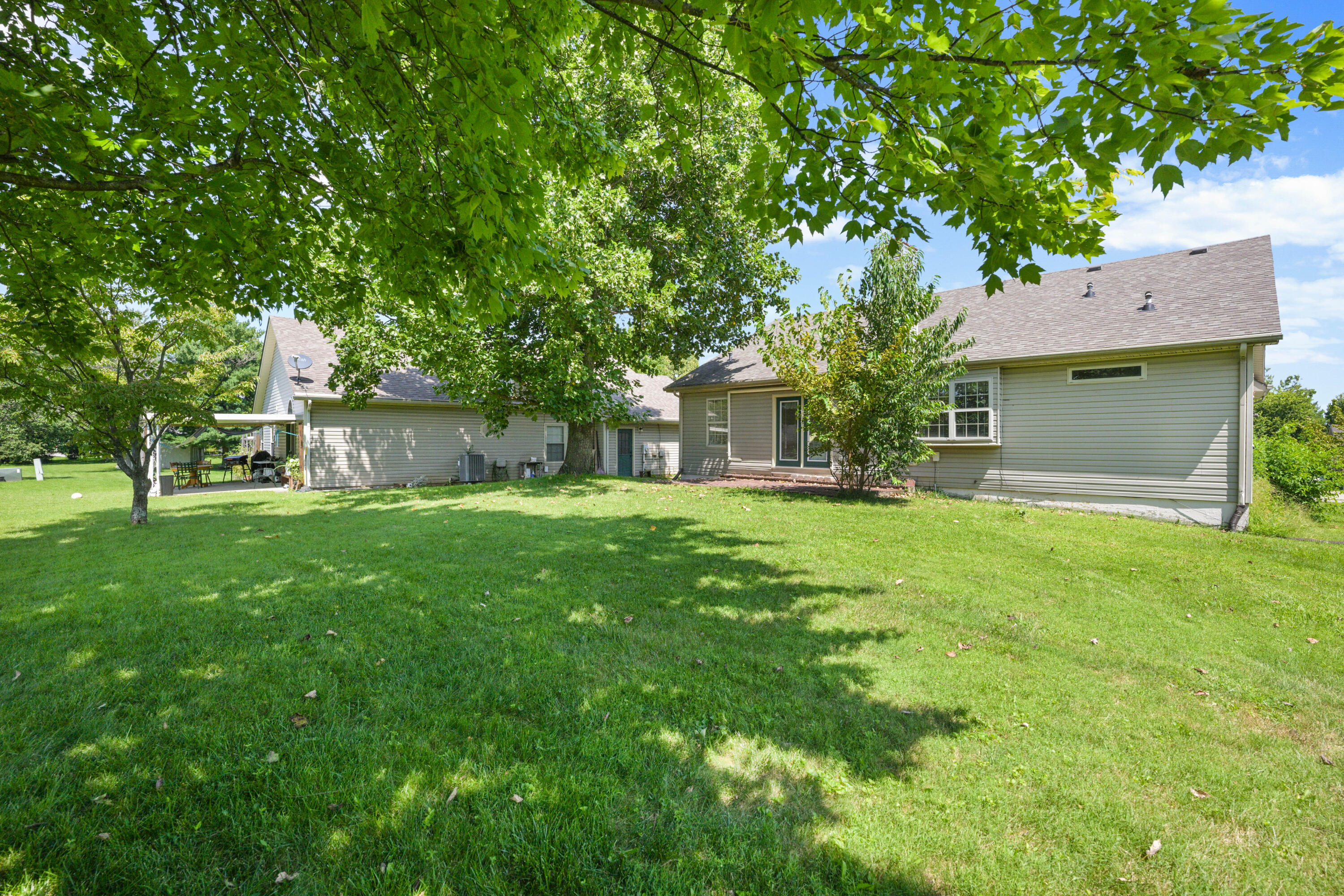 480 Glendora Drive Property Photo 28