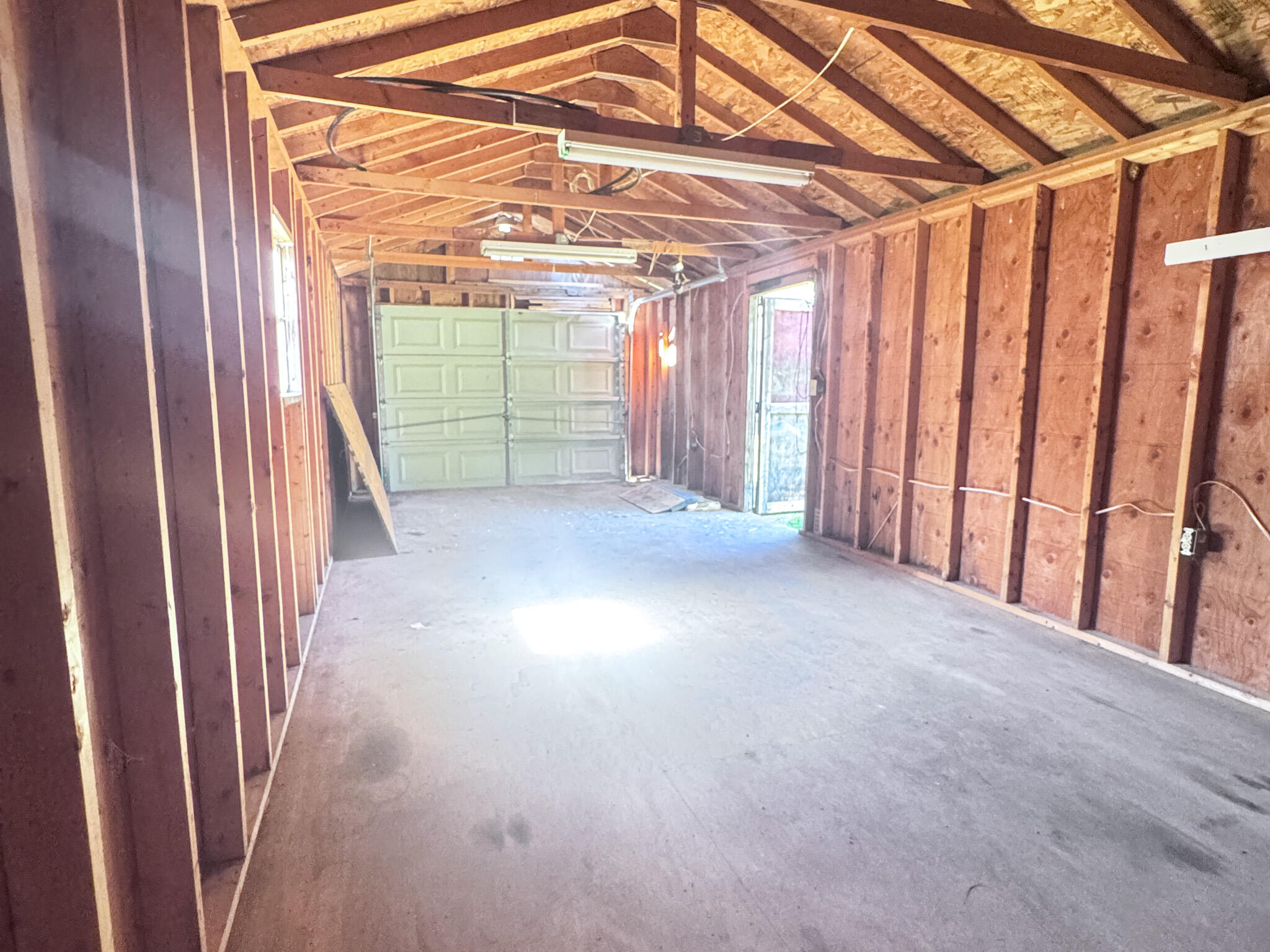 1275 Oak Hill Road Property Photo 14