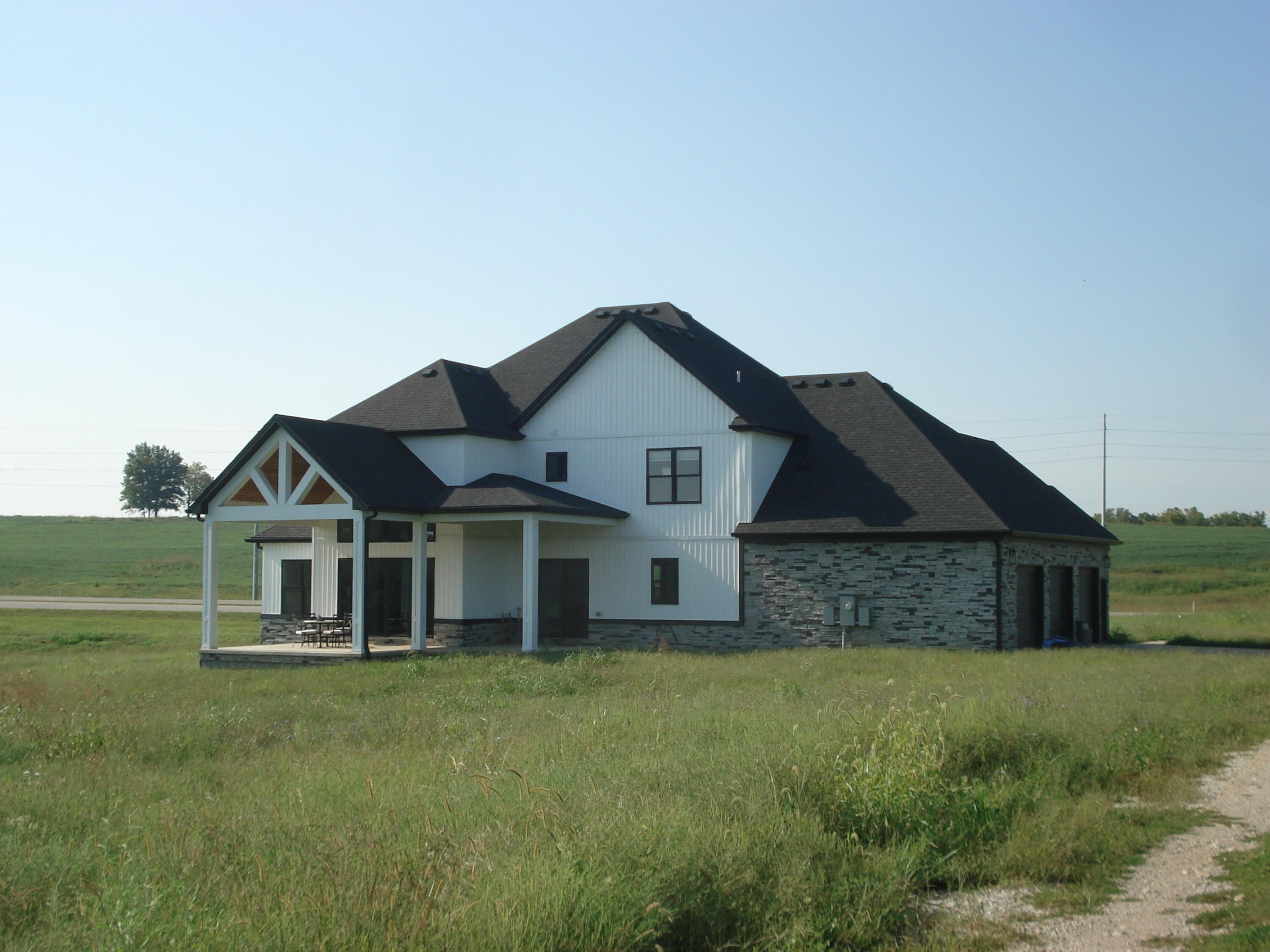 701 Peacock Road Property Photo 3