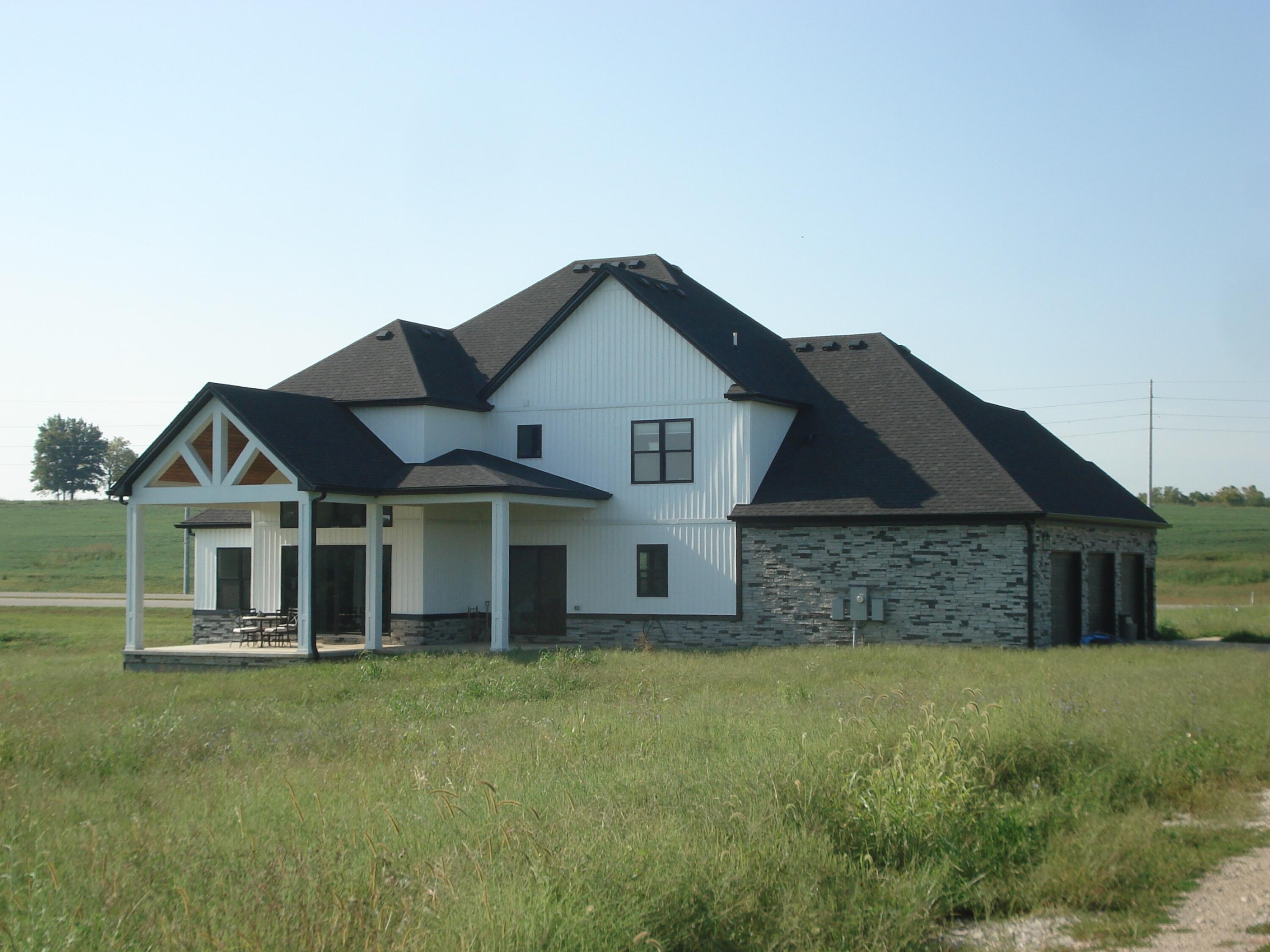 701 Peacock Road Property Photo 4
