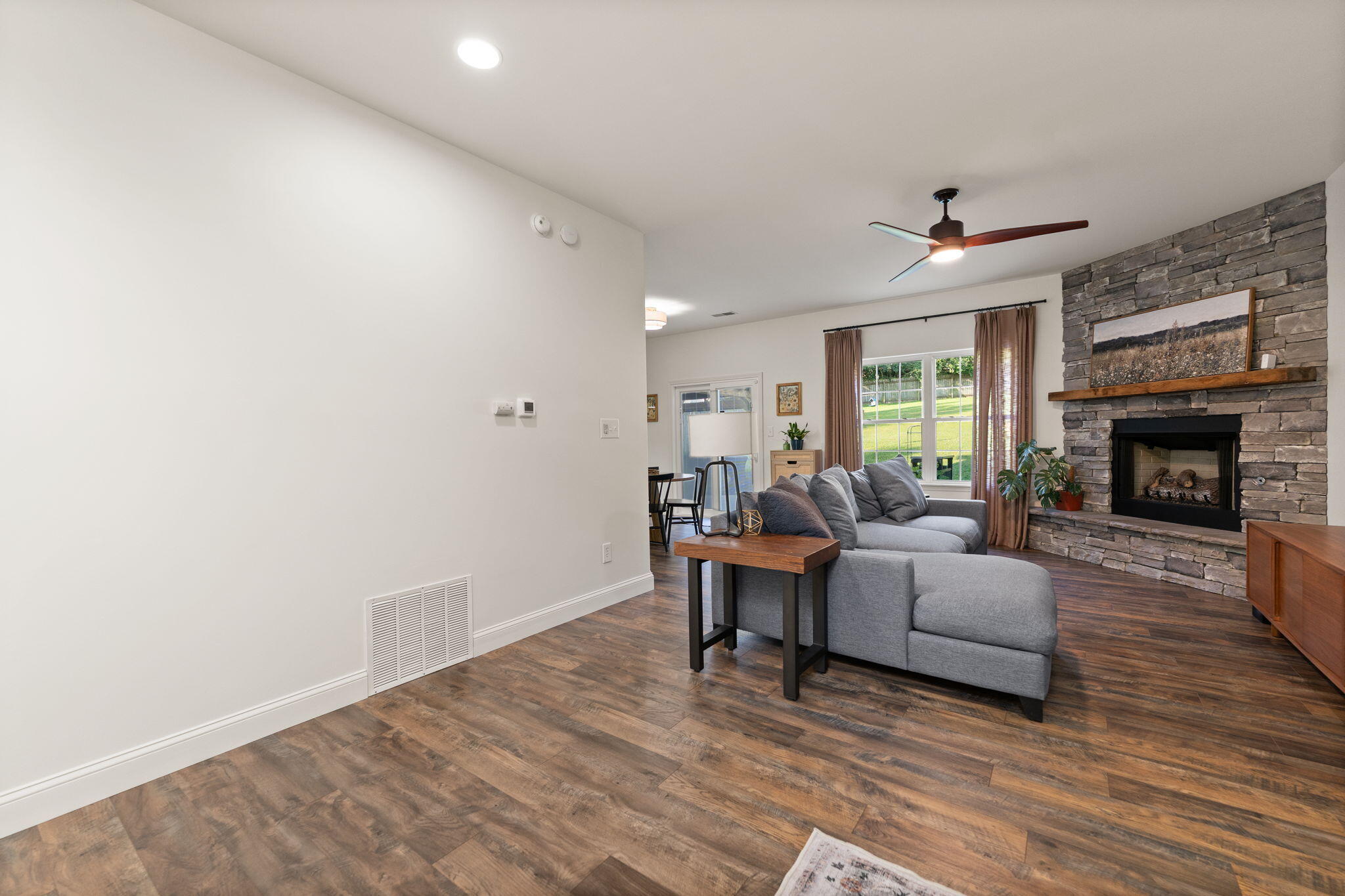 4716 Boca Lane Property Photo 4