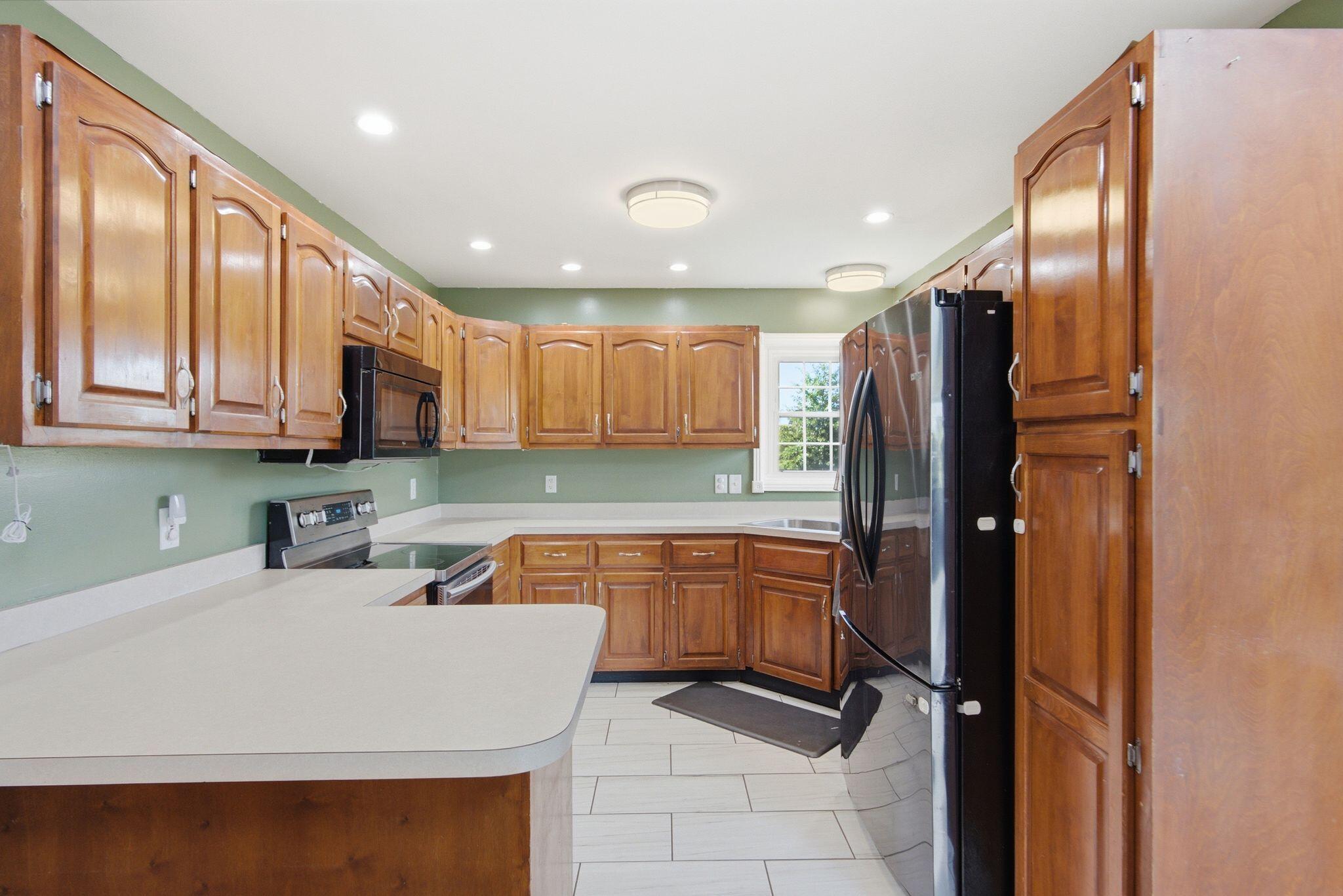5028 Bob White Drive Property Photo 11