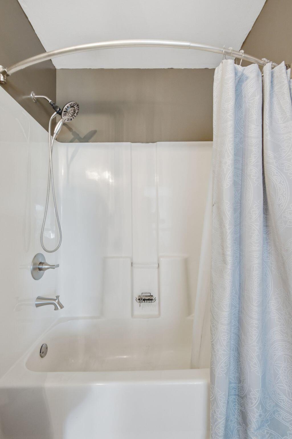 5028 Bob White Drive Property Photo 30