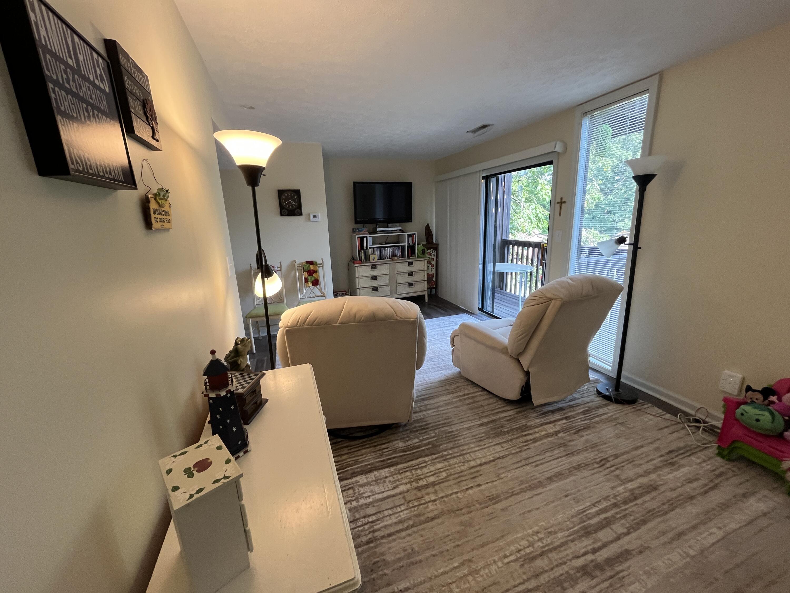 145 State Park Road R2 Property Photo 16