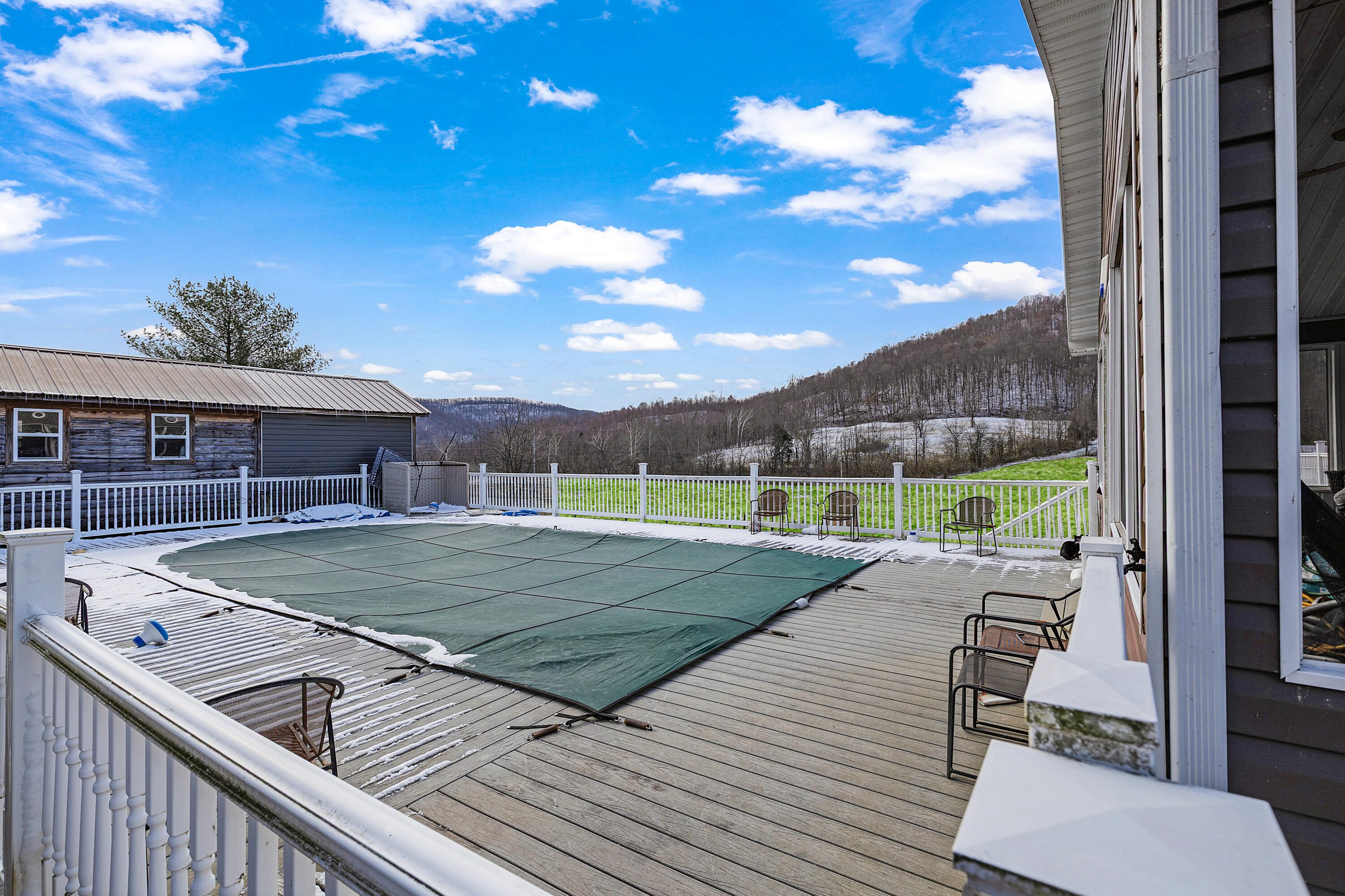 37 Westerfield Lane Property Photo 18