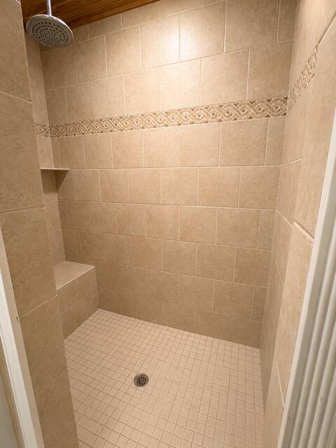 16 Country Hill Property Photo 9