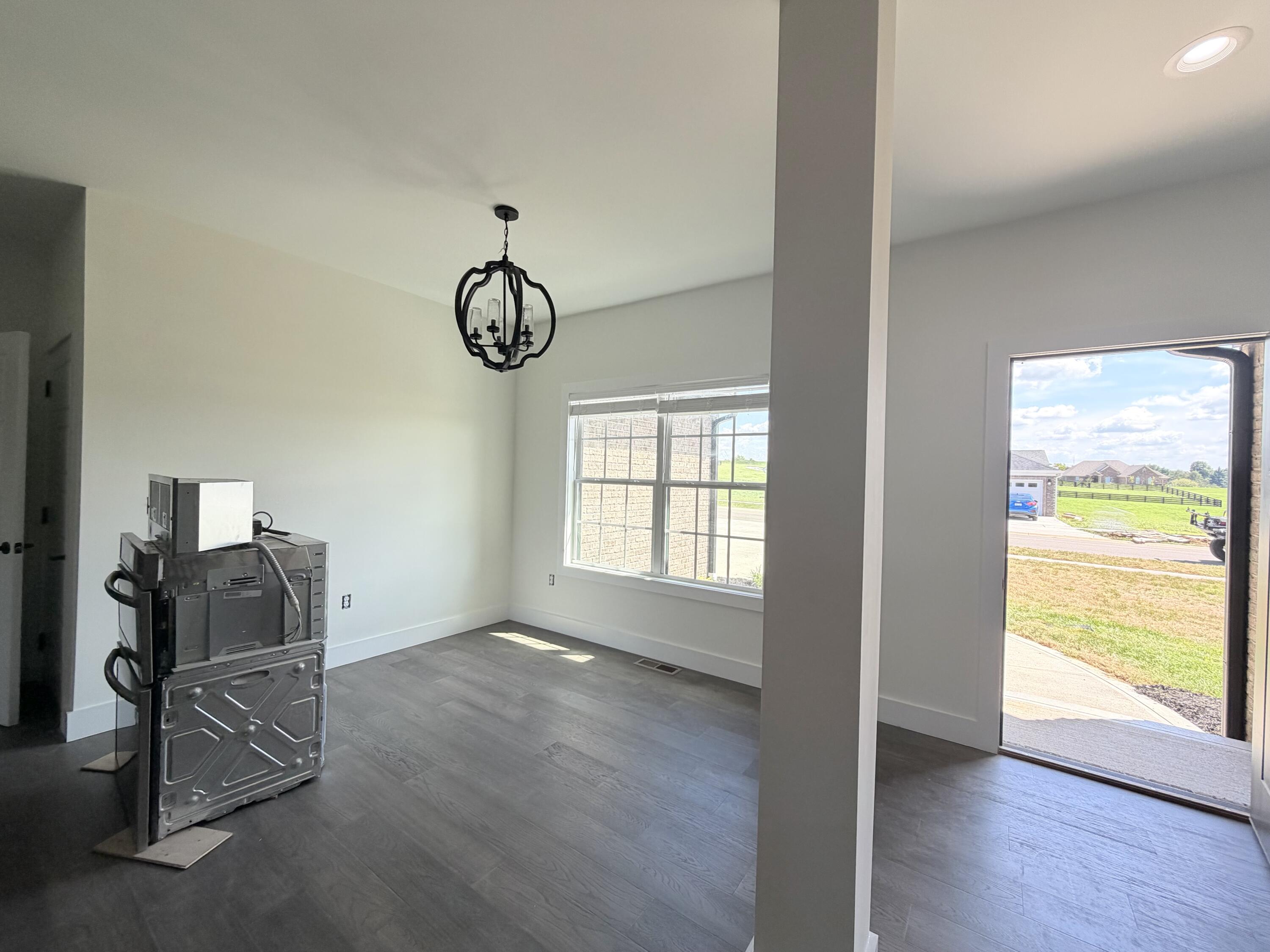 118 Cabela Drive Property Photo 3