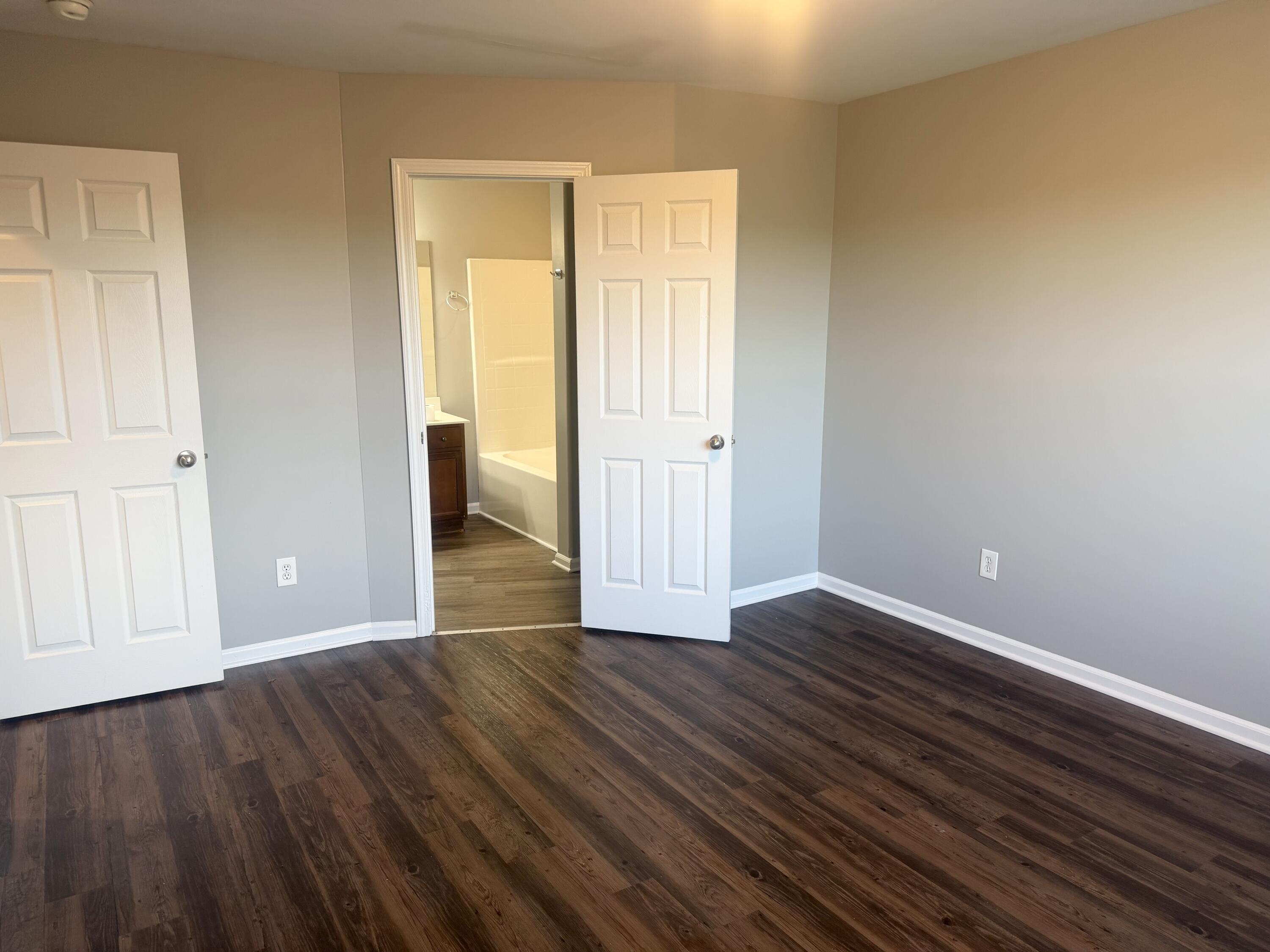 3828 Pinecrest Way Property Photo 10