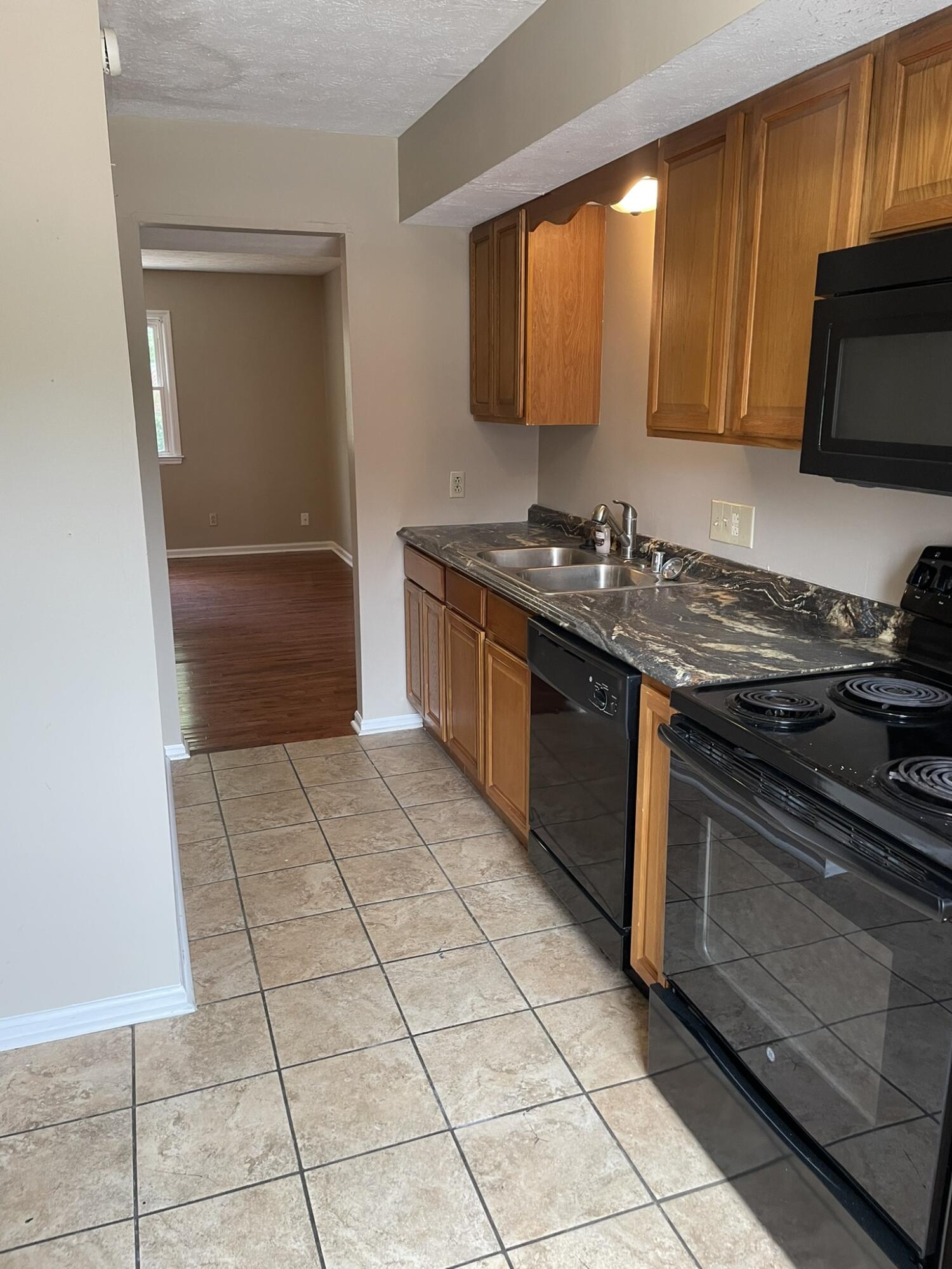 352 High St Apt 3 Street Property Photo 17