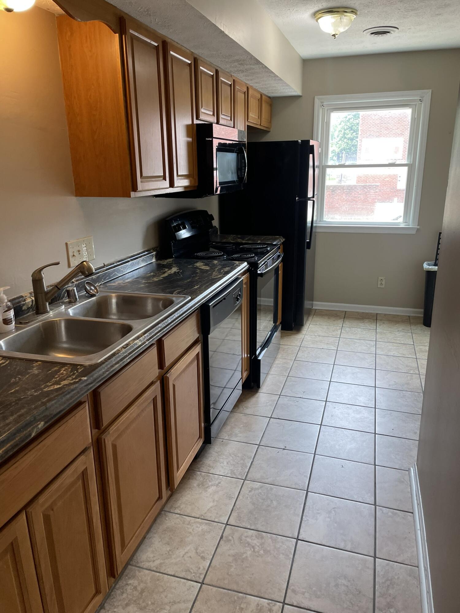 352 High St Apt 3 Street Property Photo 18
