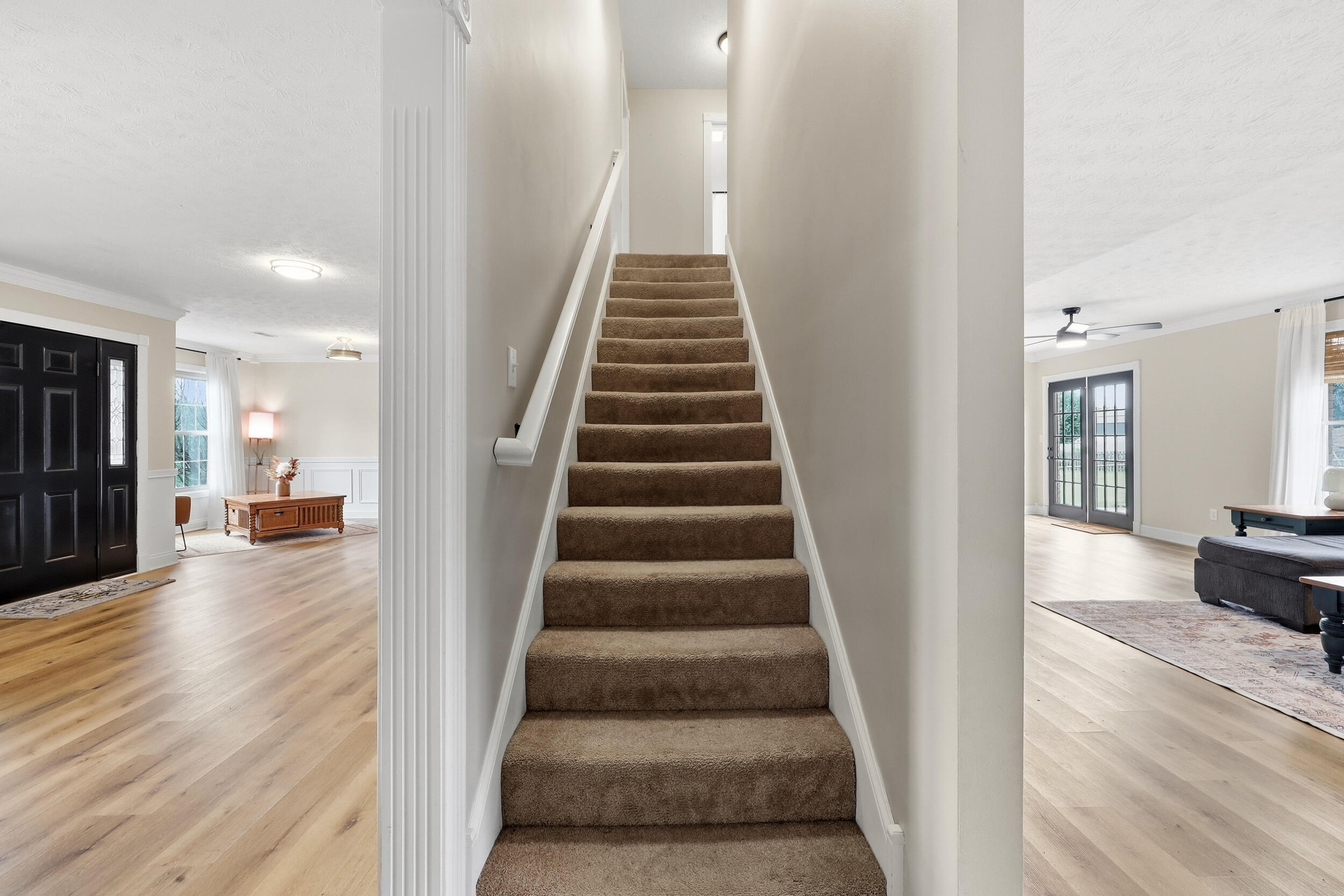 716 Hackney Court Property Photo 12